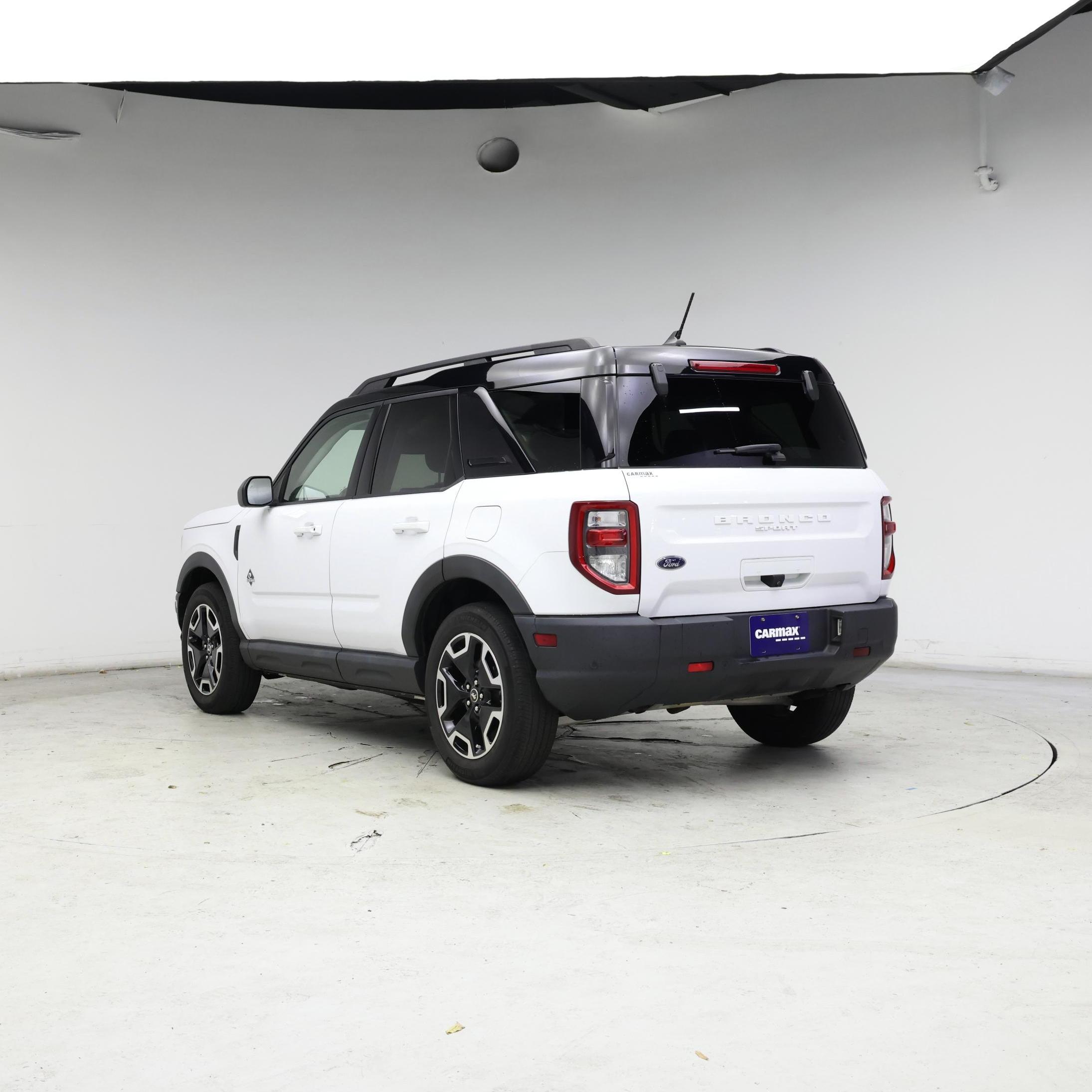 Thumbnail: 2021 Ford Bronco Sport - 2