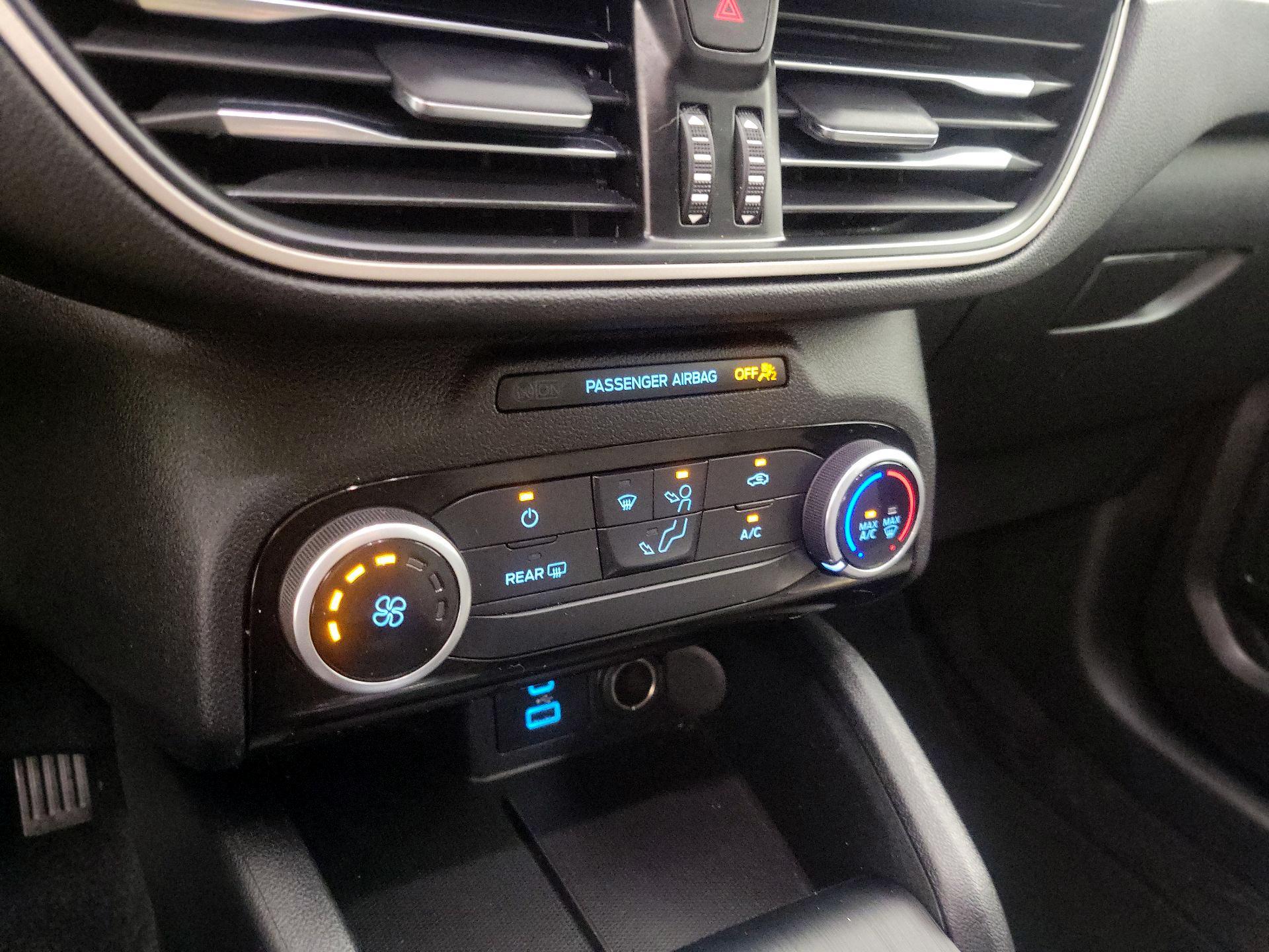 Thumbnail: 2021 Ford Escape - 16