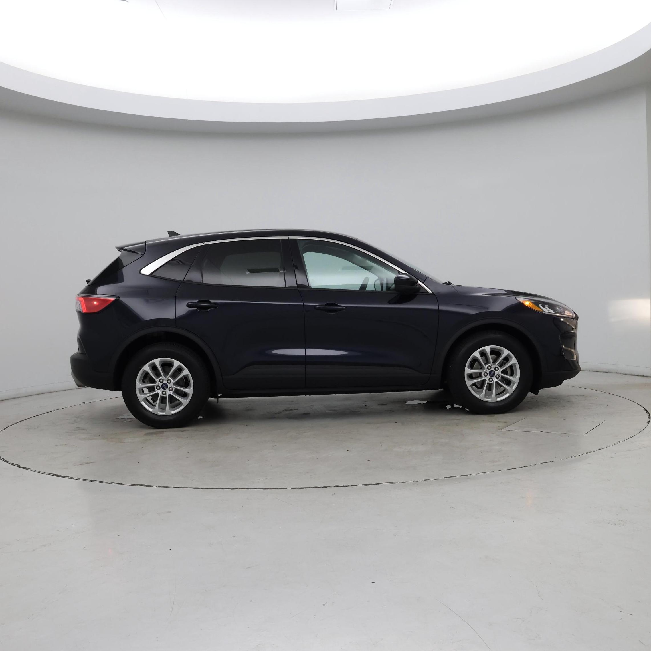 Thumbnail: 2021 Ford Escape - 7