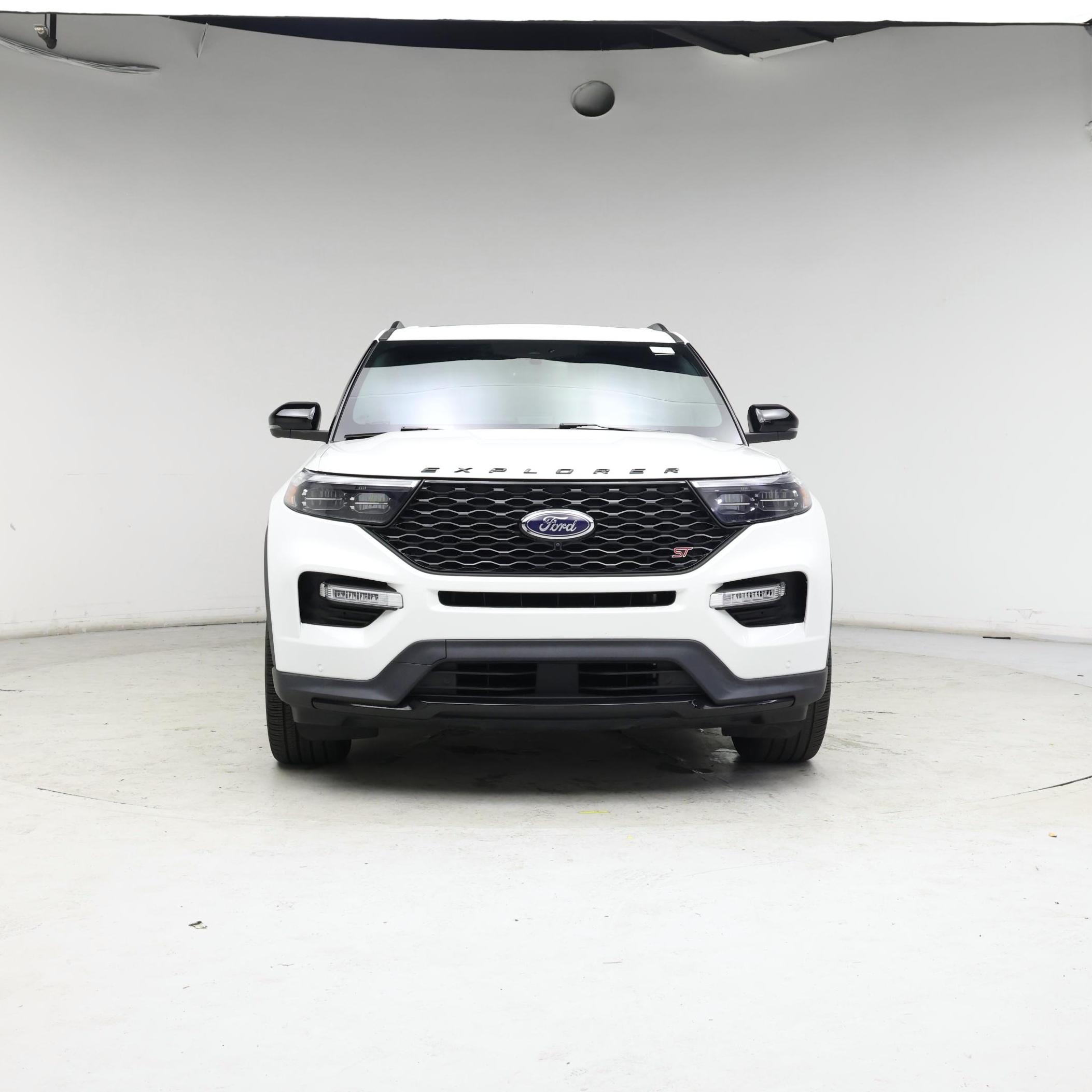 Thumbnail: 2023 Ford Explorer - 5