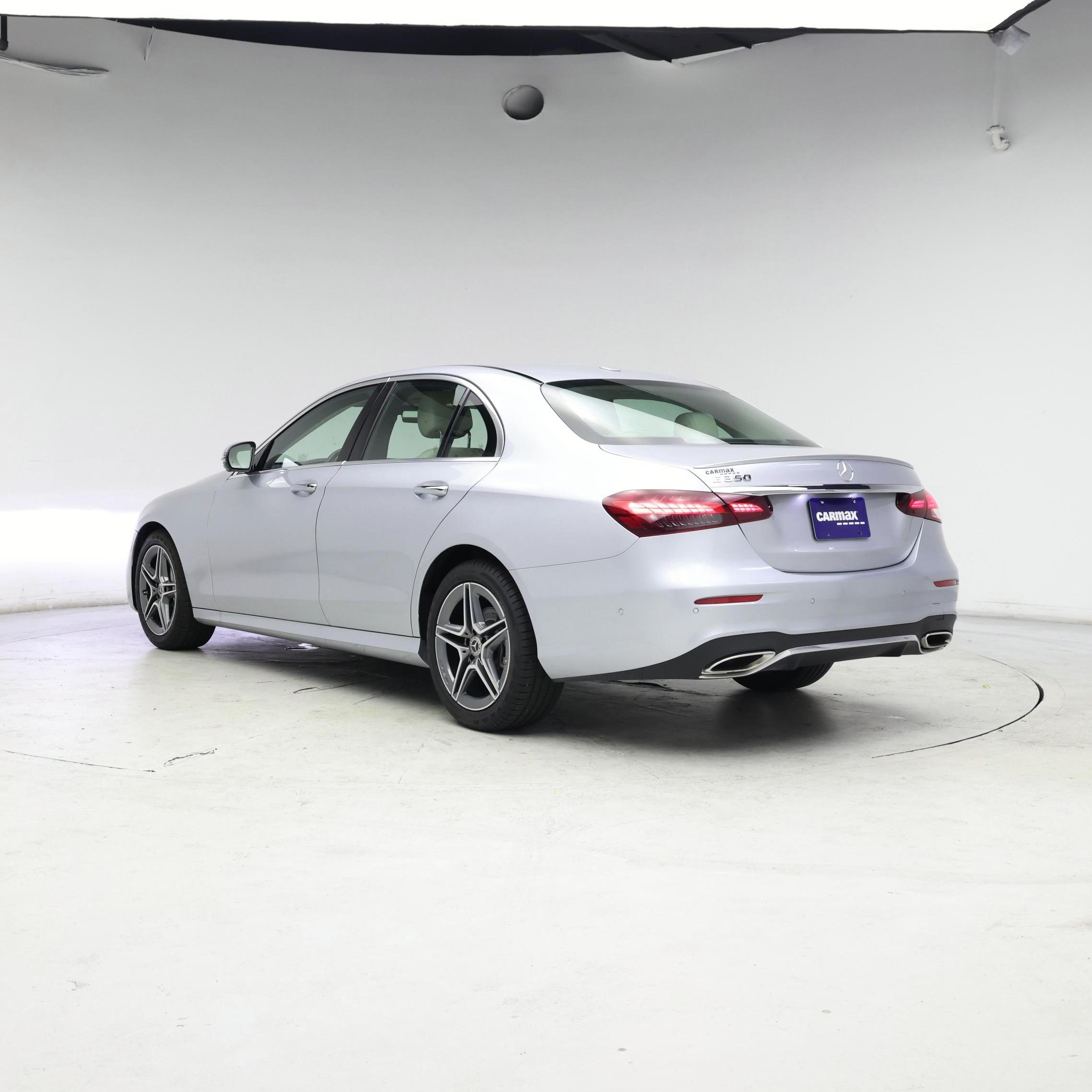 Thumbnail: 2022 Mercedes-Benz E-Class - 2