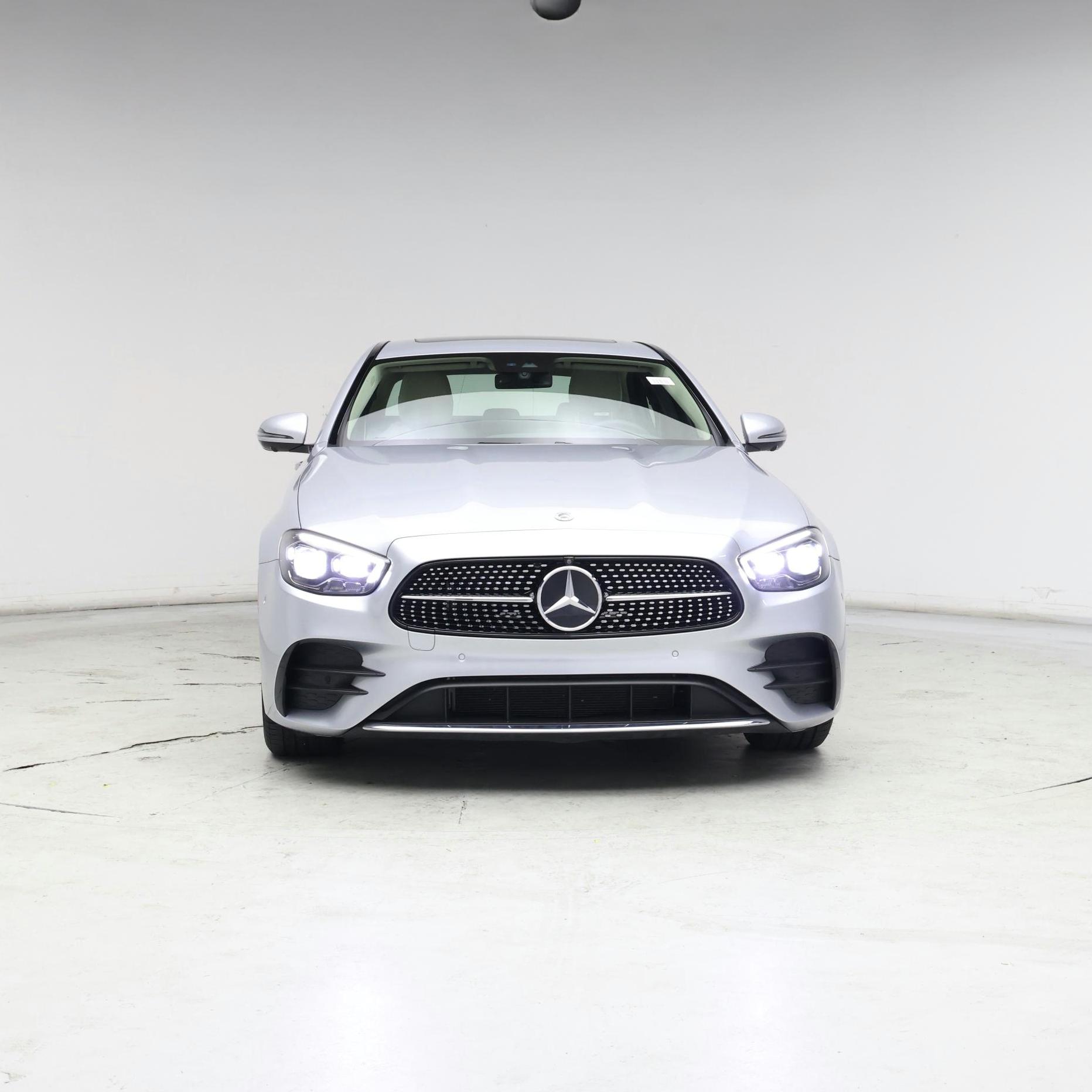 Thumbnail: 2022 Mercedes-Benz E-Class - 5