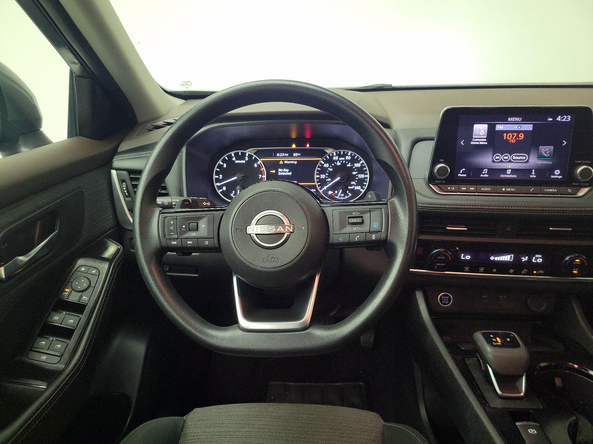 Thumbnail: 2023 Nissan Rogue - 10