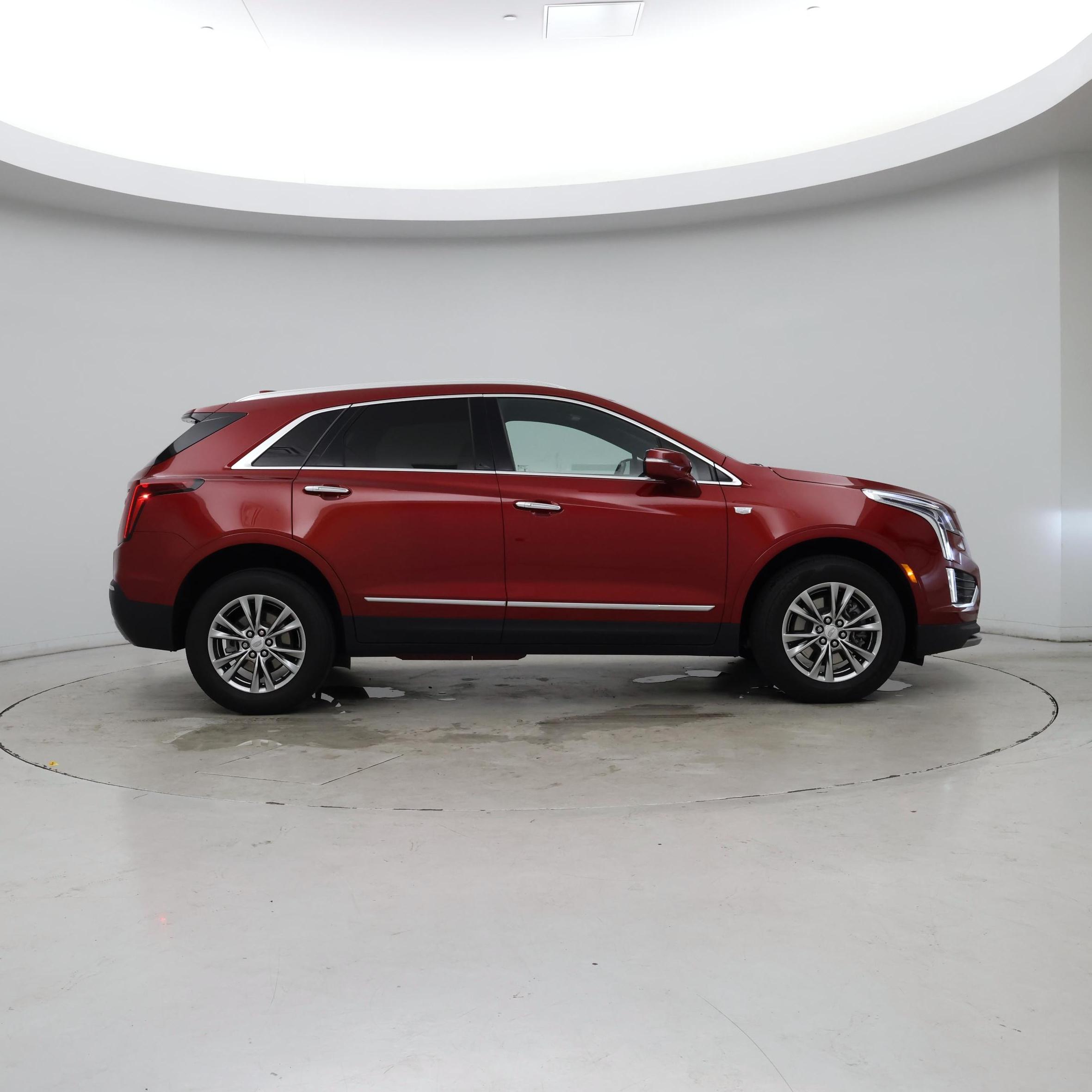 Thumbnail: 2021 Cadillac XT5 - 7