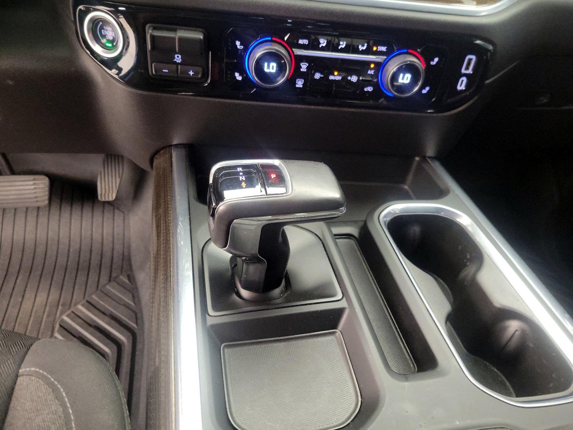 Thumbnail: 2022 Chevrolet Silverado 1500 - 17