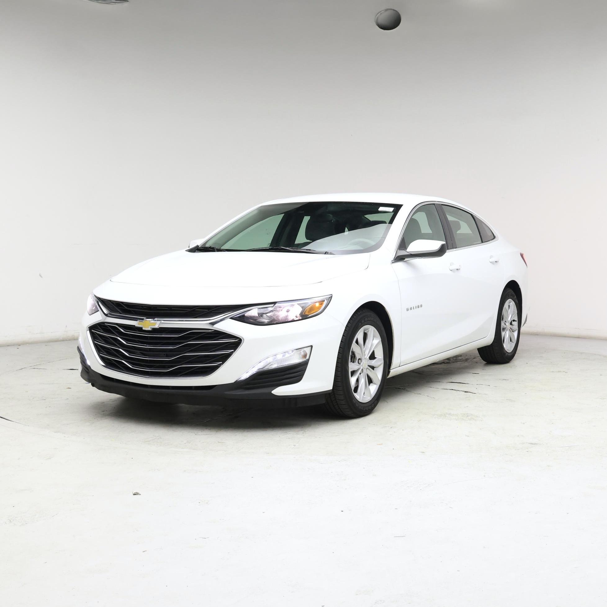 Thumbnail: 2022 Chevrolet Malibu - 4