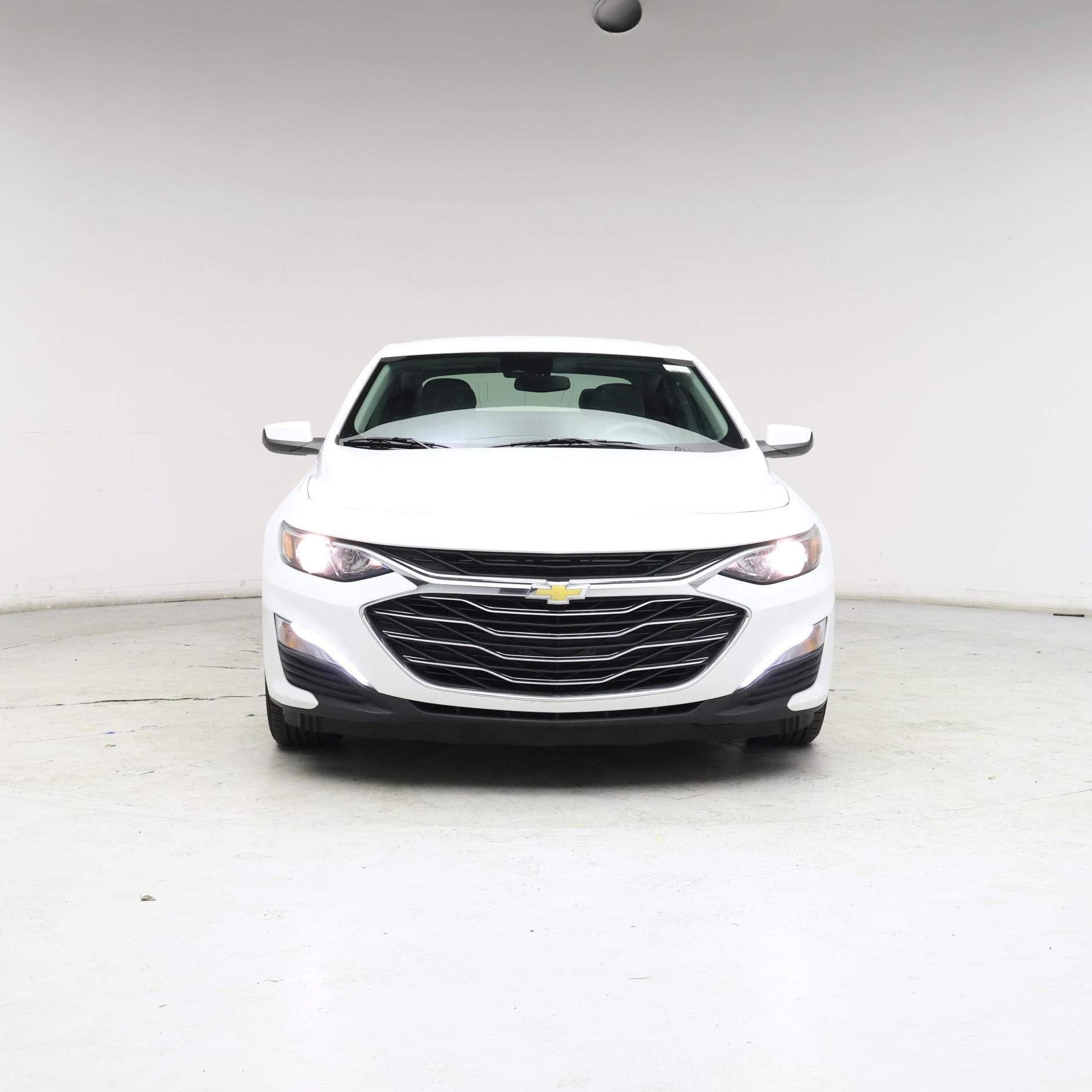 Thumbnail: 2022 Chevrolet Malibu - 5