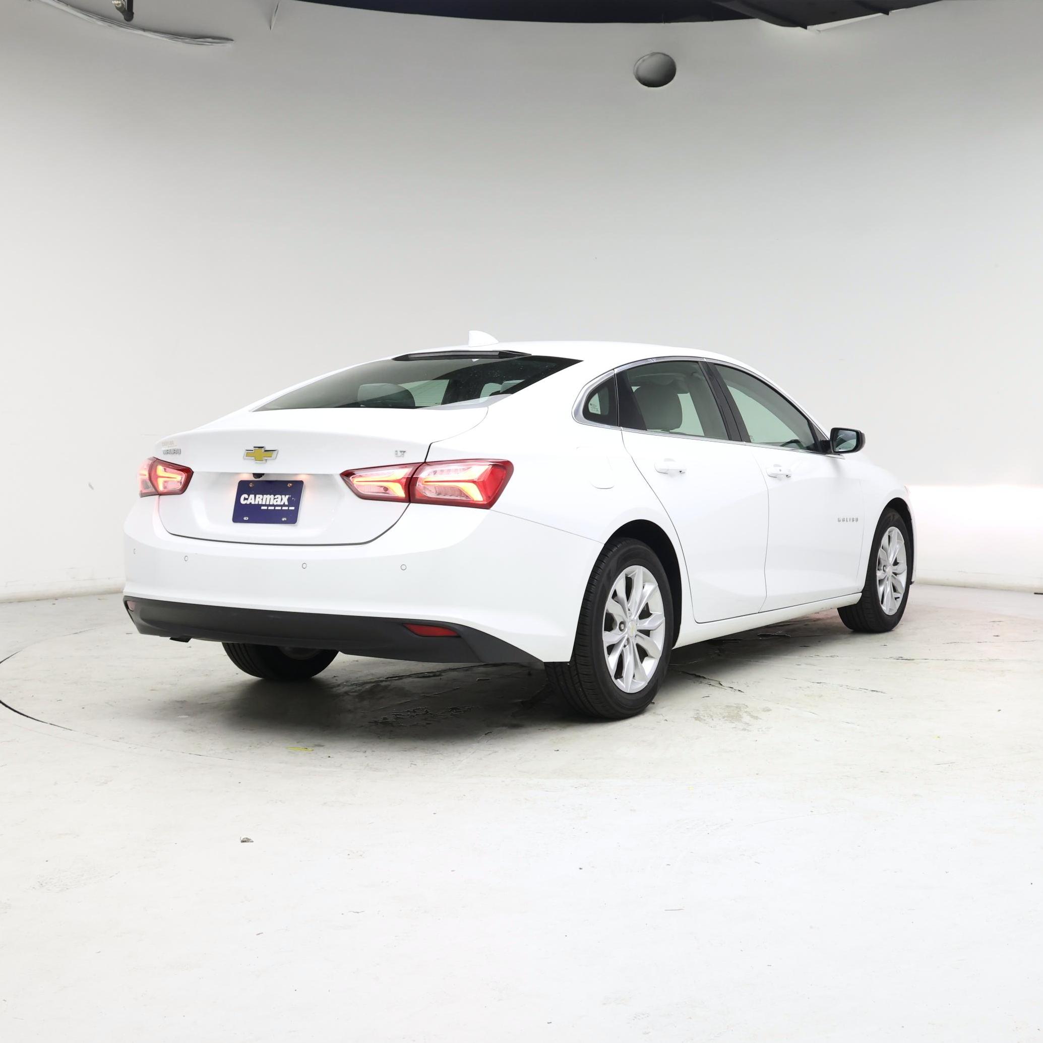 Thumbnail: 2022 Chevrolet Malibu - 8