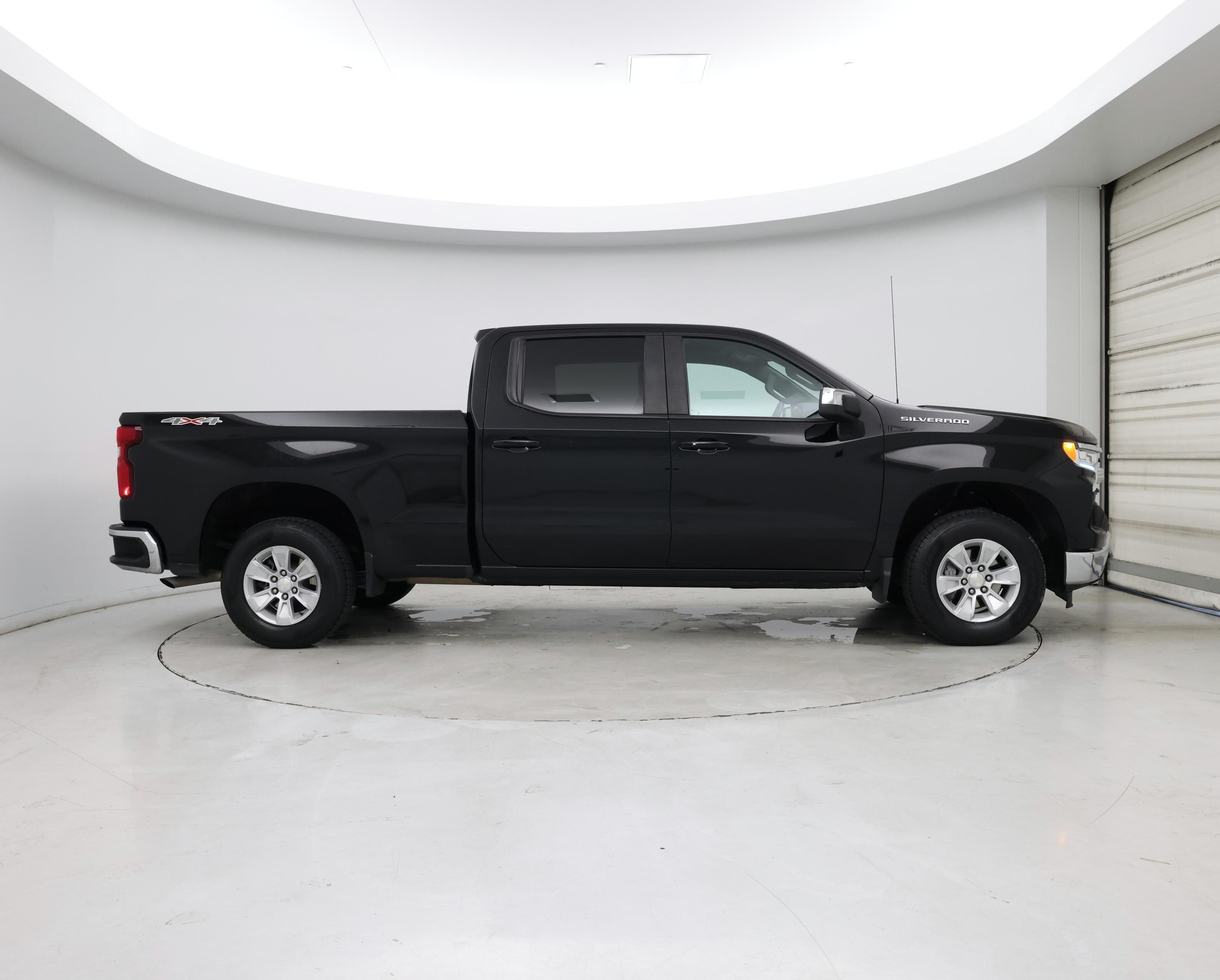 Thumbnail: 2023 Chevrolet Silverado 1500 - 7