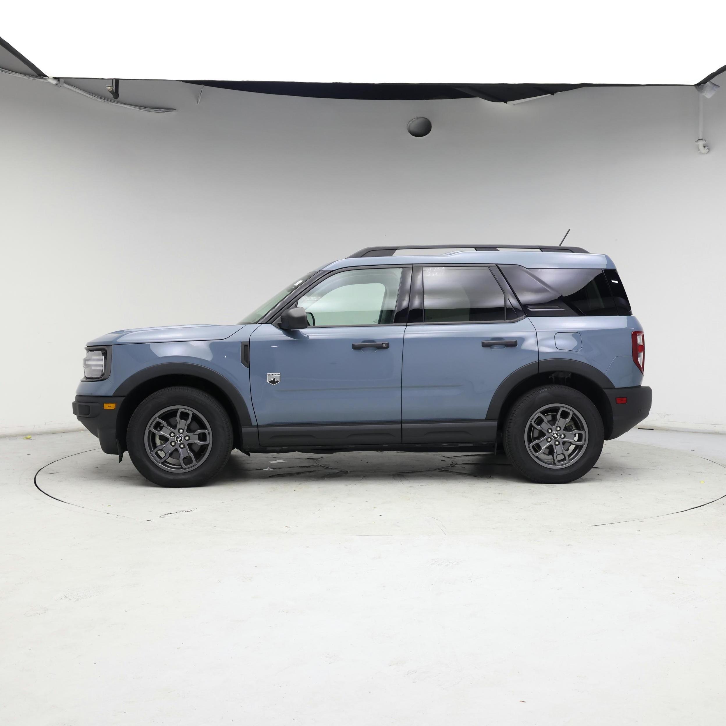 Thumbnail: 2022 Ford Bronco Sport - 3