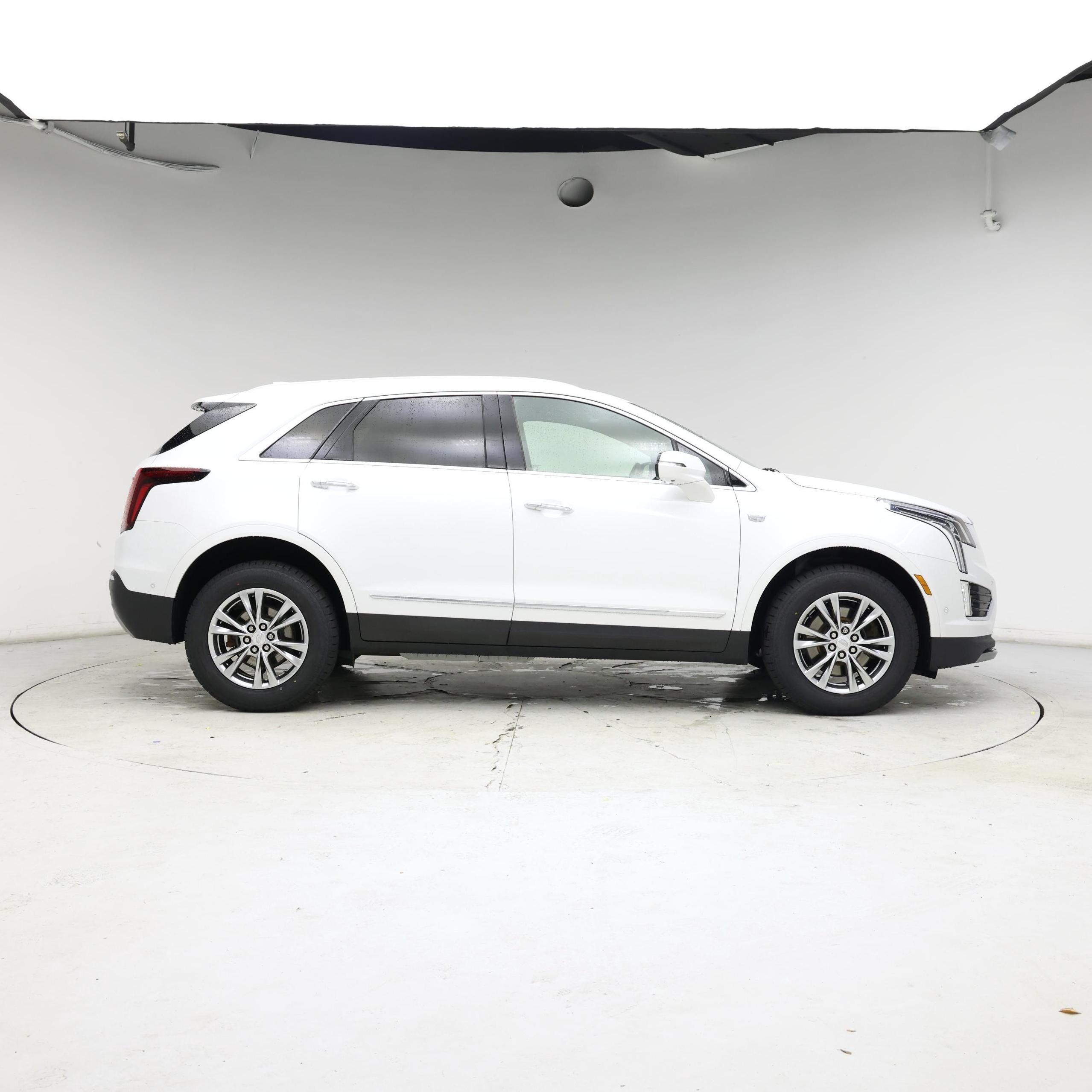Thumbnail: 2021 Cadillac XT5 - 7
