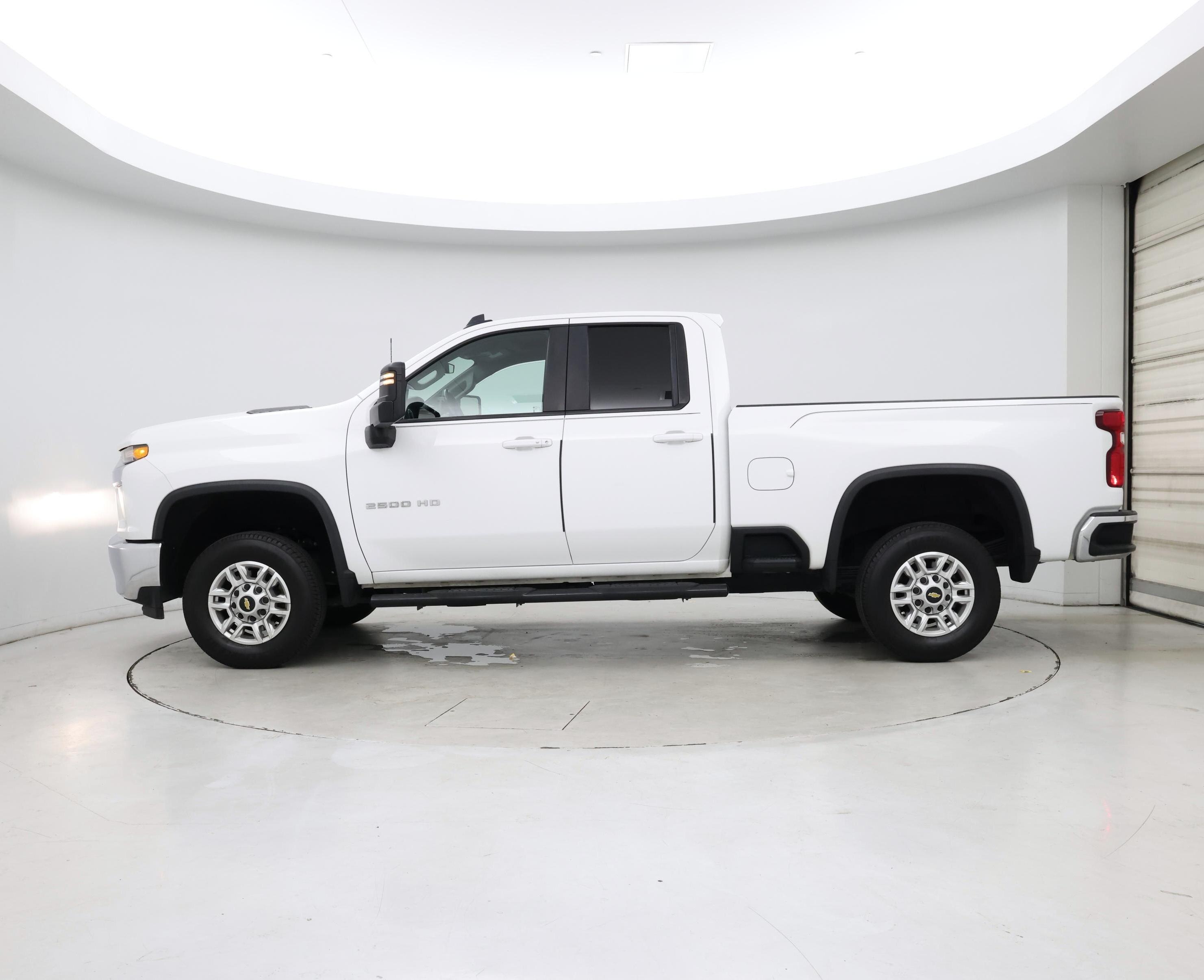 Thumbnail: 2022 Chevrolet Silverado 2500 - 3