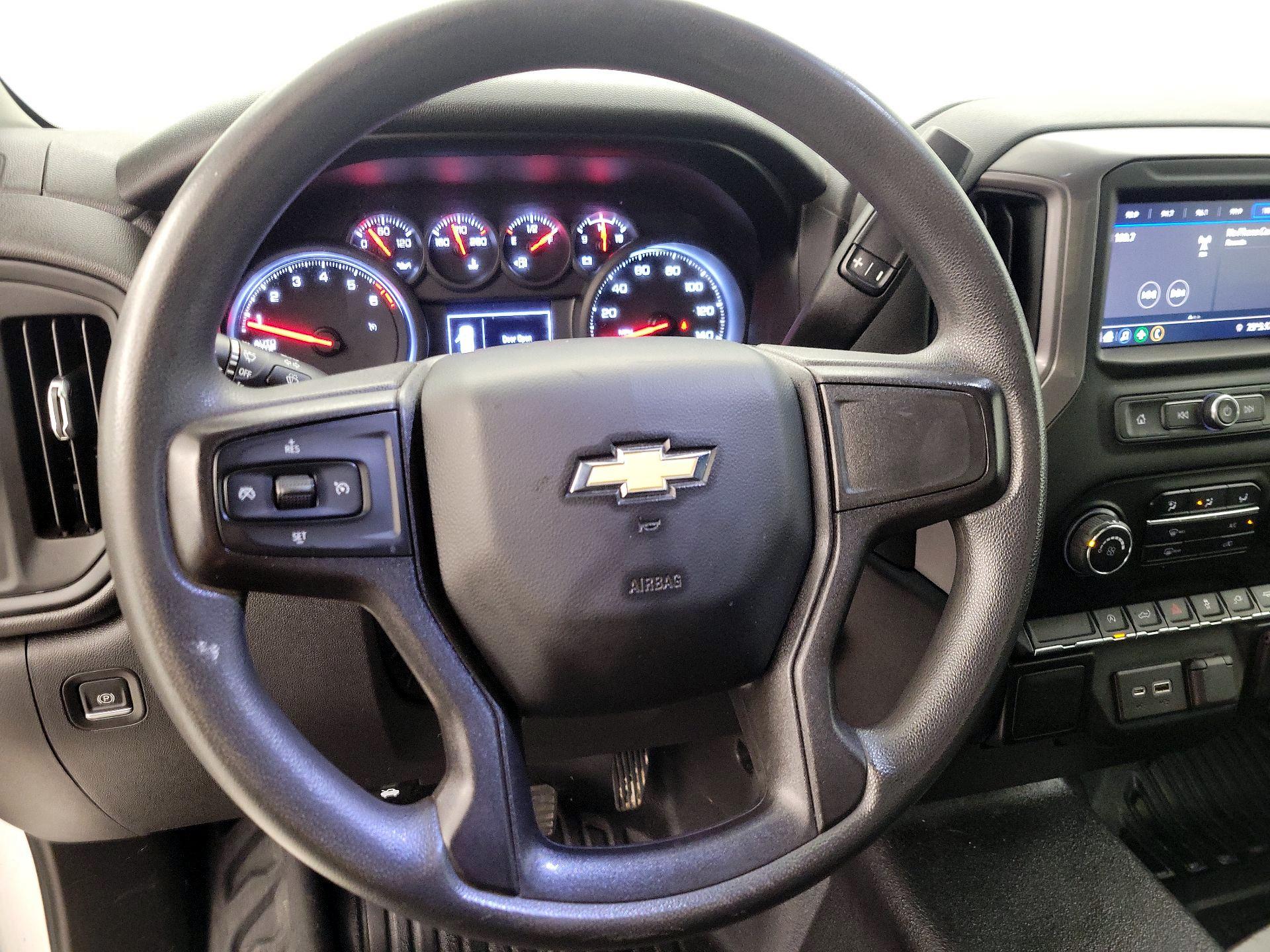 Thumbnail: 2021 Chevrolet Silverado 1500 - 10