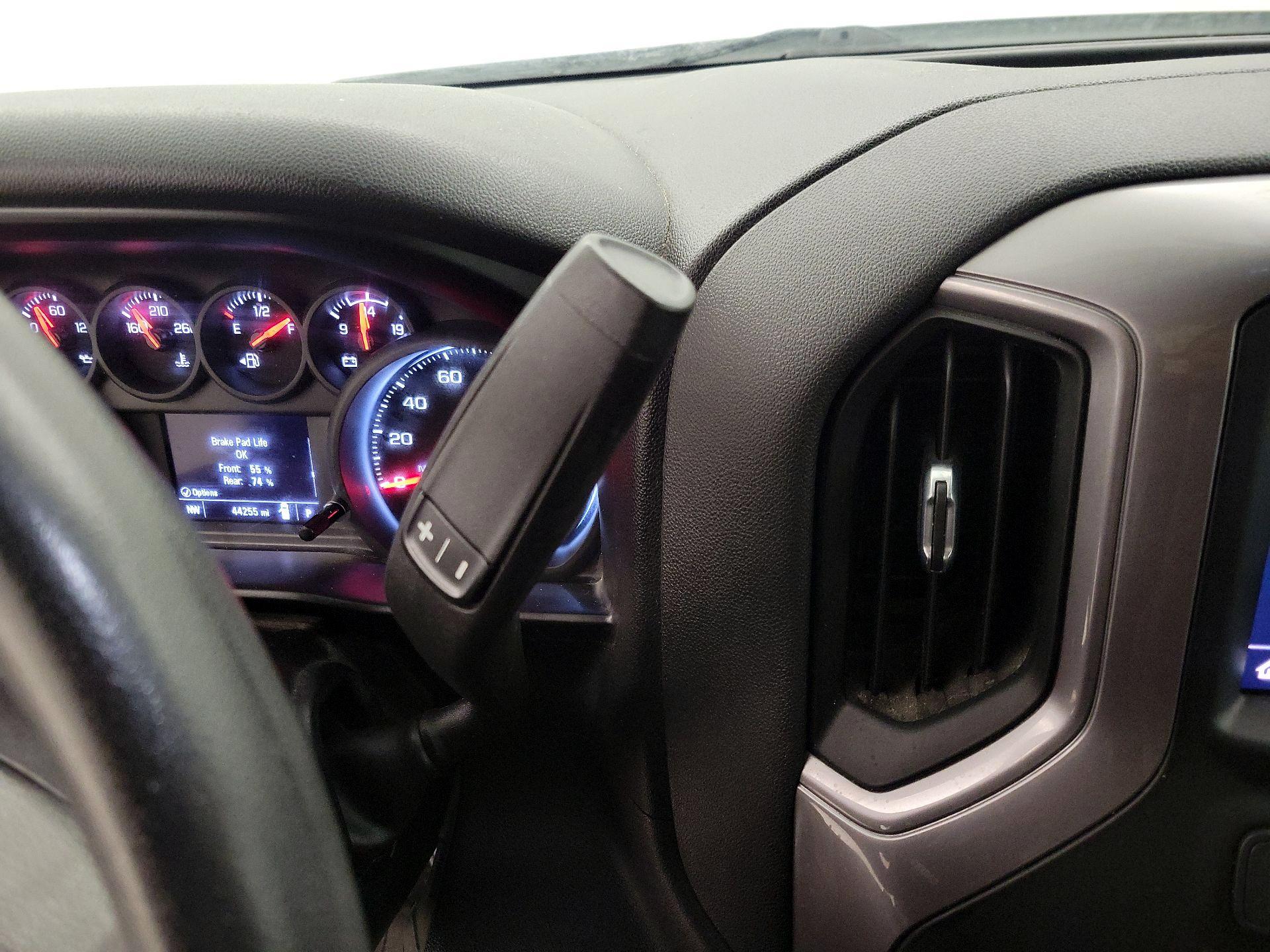 Thumbnail: 2021 Chevrolet Silverado 1500 - 17