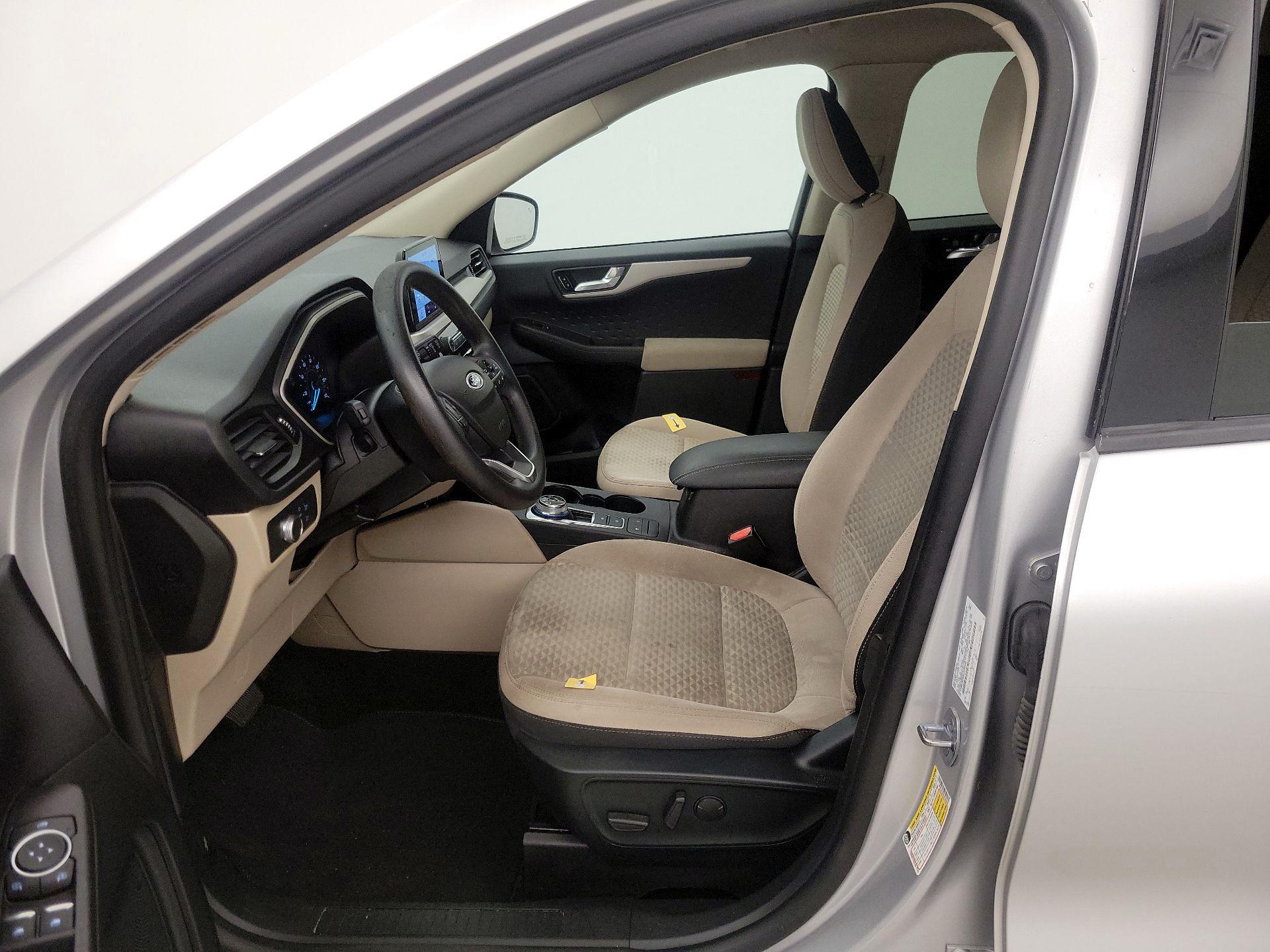 Thumbnail: 2020 Ford Escape - 11