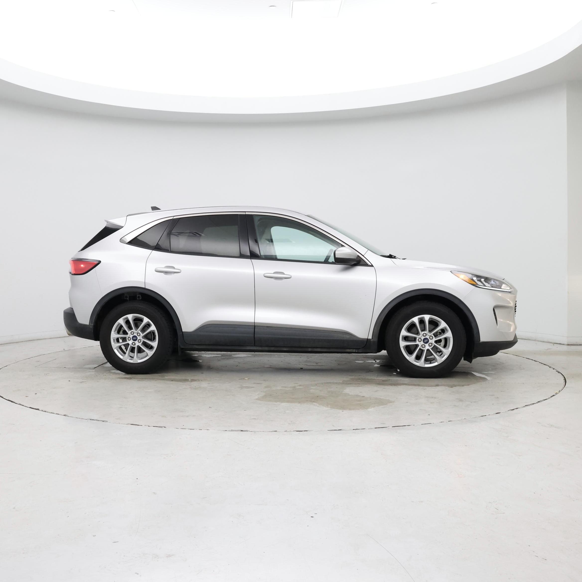 Thumbnail: 2020 Ford Escape - 7
