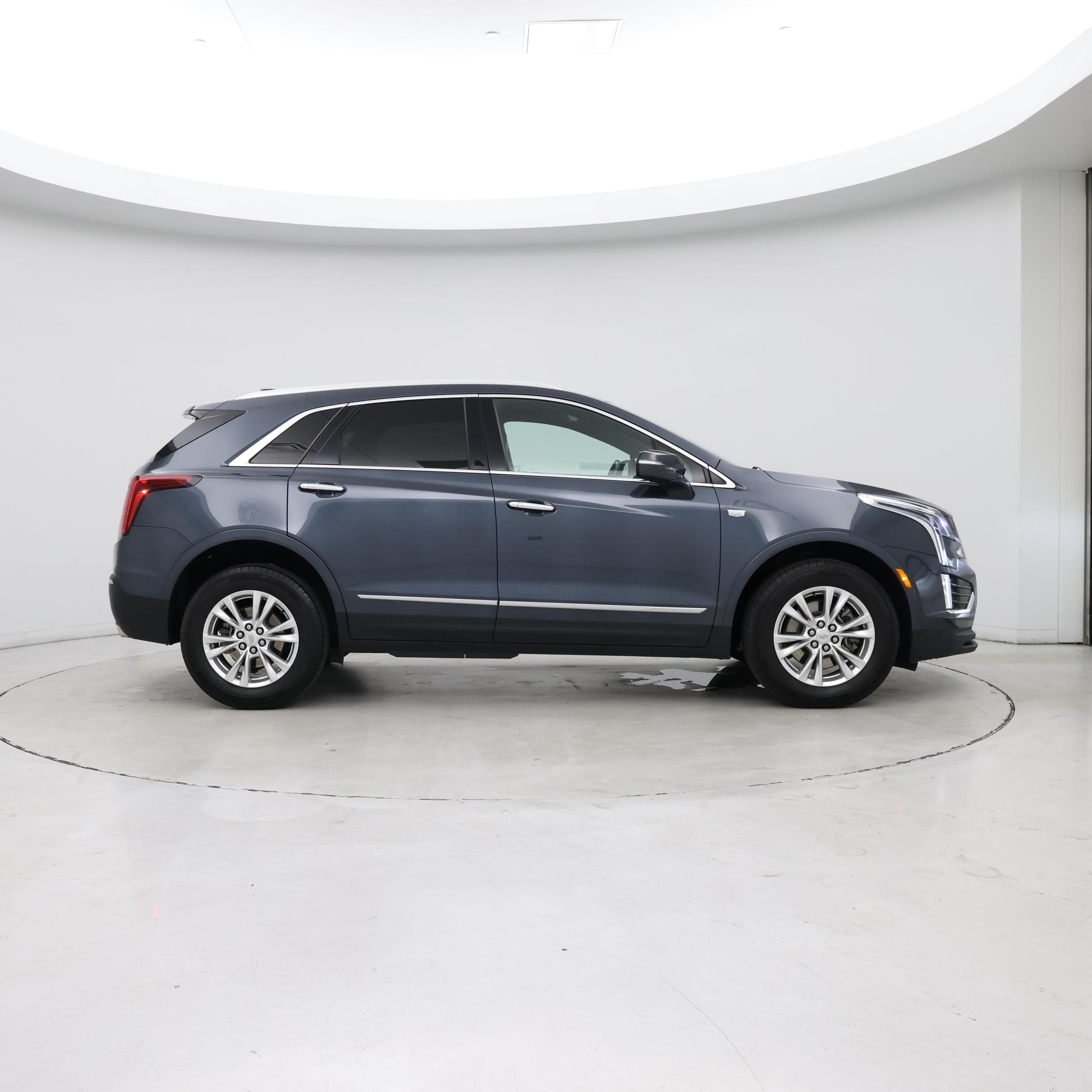 Thumbnail: 2021 Cadillac XT5 - 7