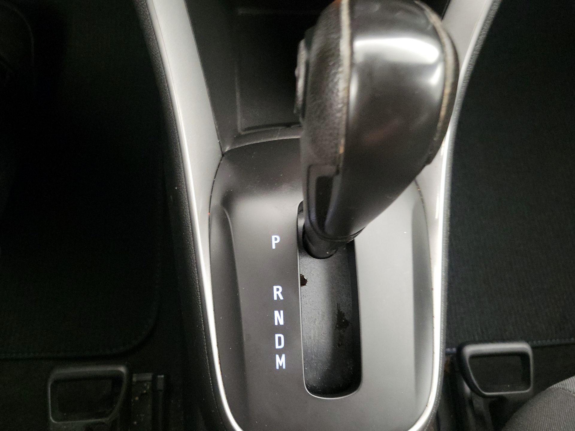 Thumbnail: 2021 Chevrolet Trax - 17