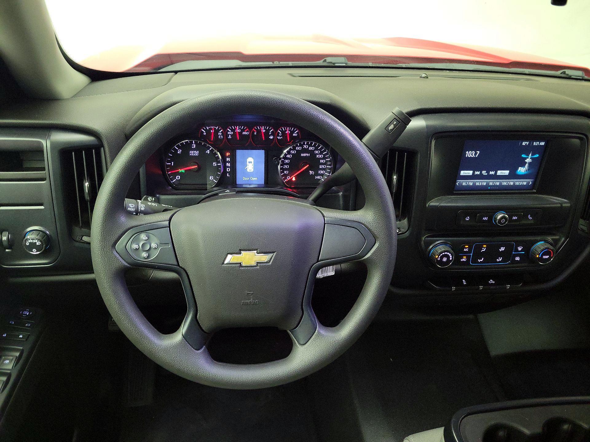 Thumbnail: 2019 Chevrolet Silverado 1500 - 10
