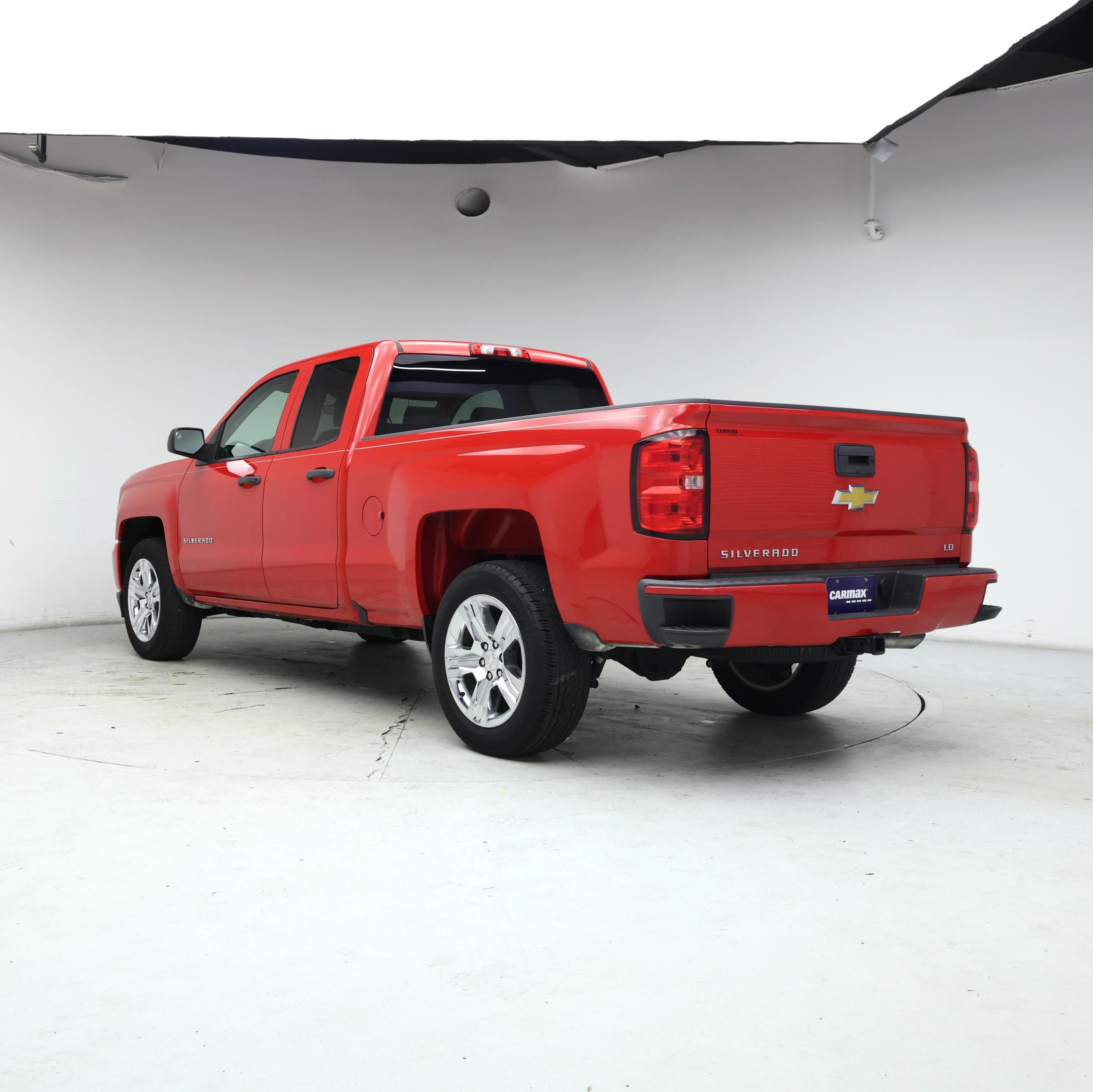 Thumbnail: 2019 Chevrolet Silverado 1500 - 2