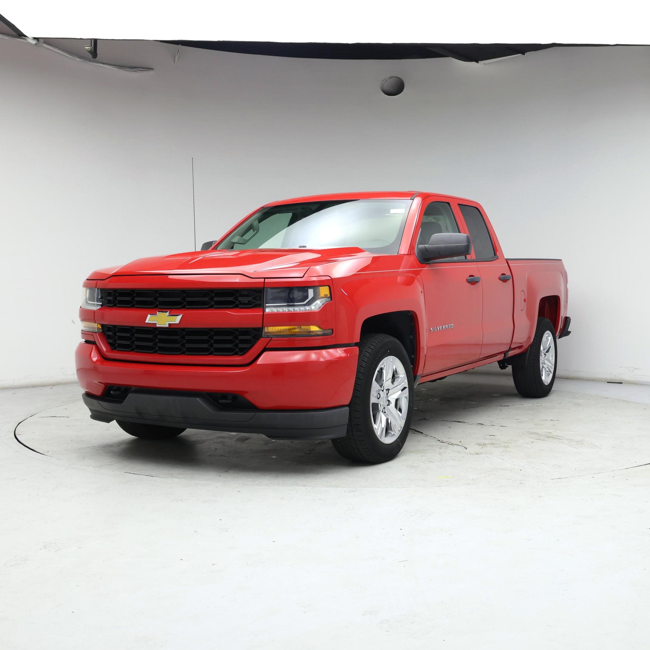 Thumbnail: 2019 Chevrolet Silverado 1500 - 4