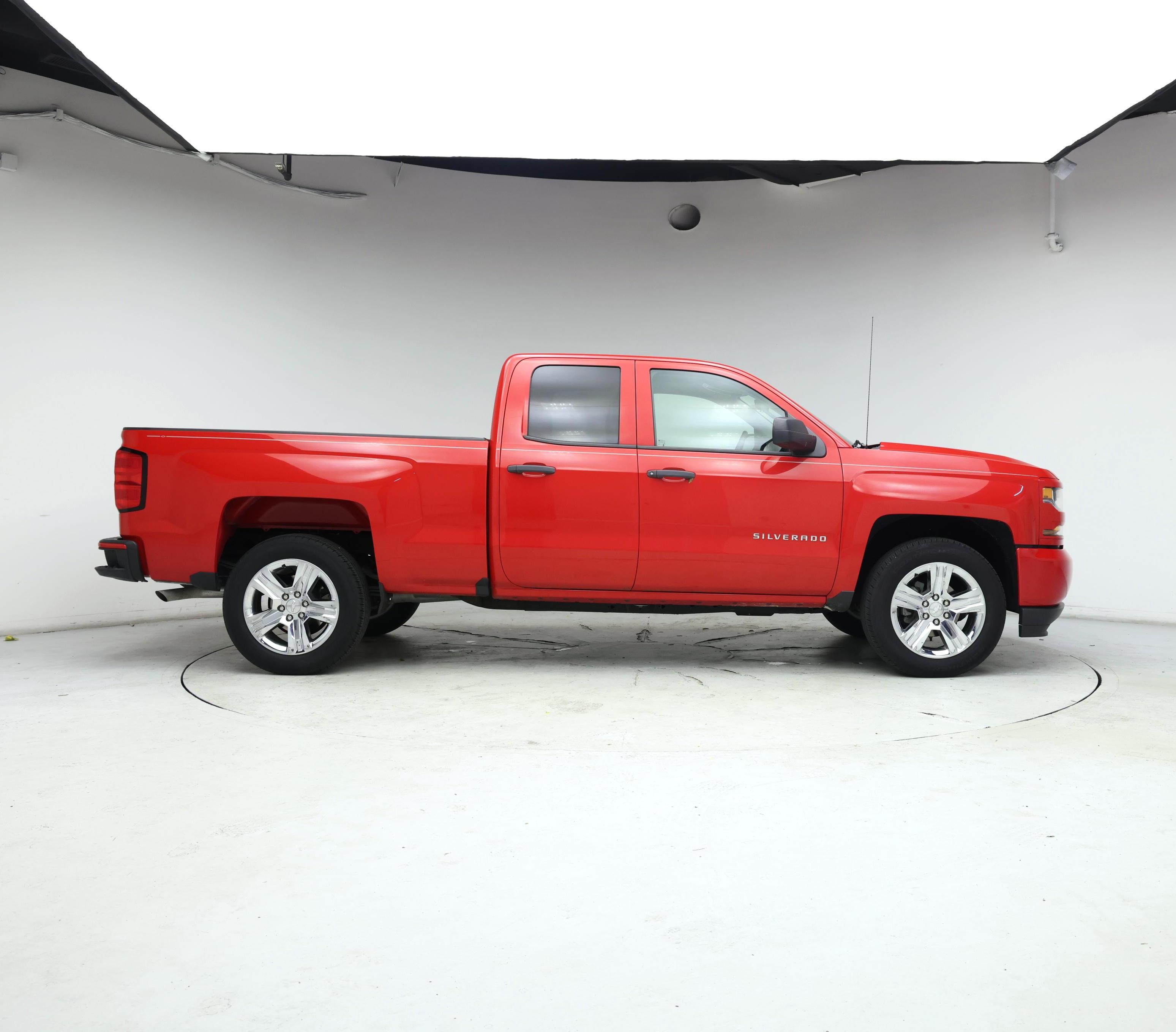 Thumbnail: 2019 Chevrolet Silverado 1500 - 7
