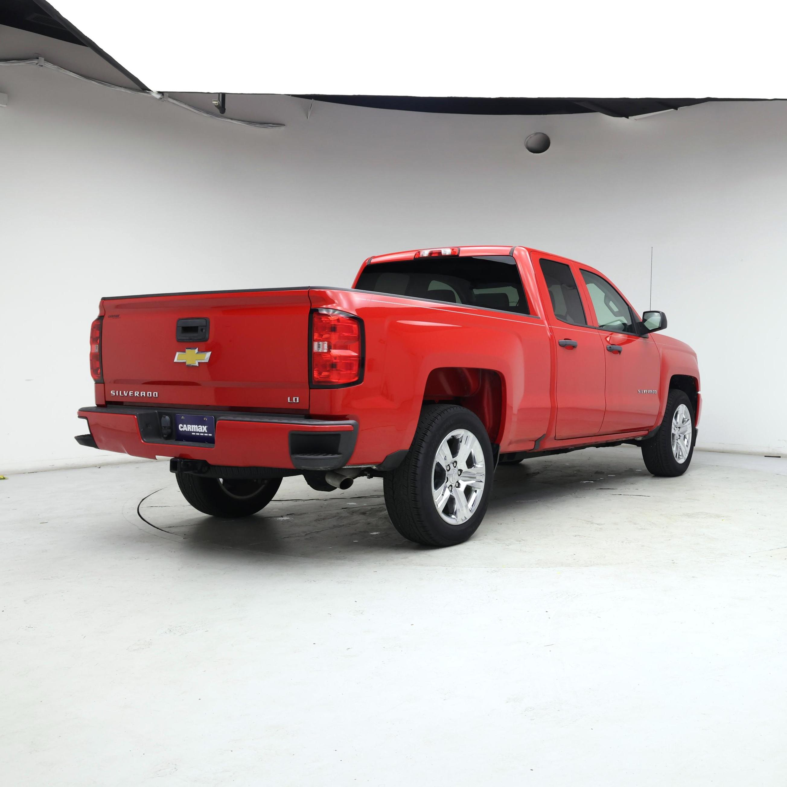 Thumbnail: 2019 Chevrolet Silverado 1500 - 8