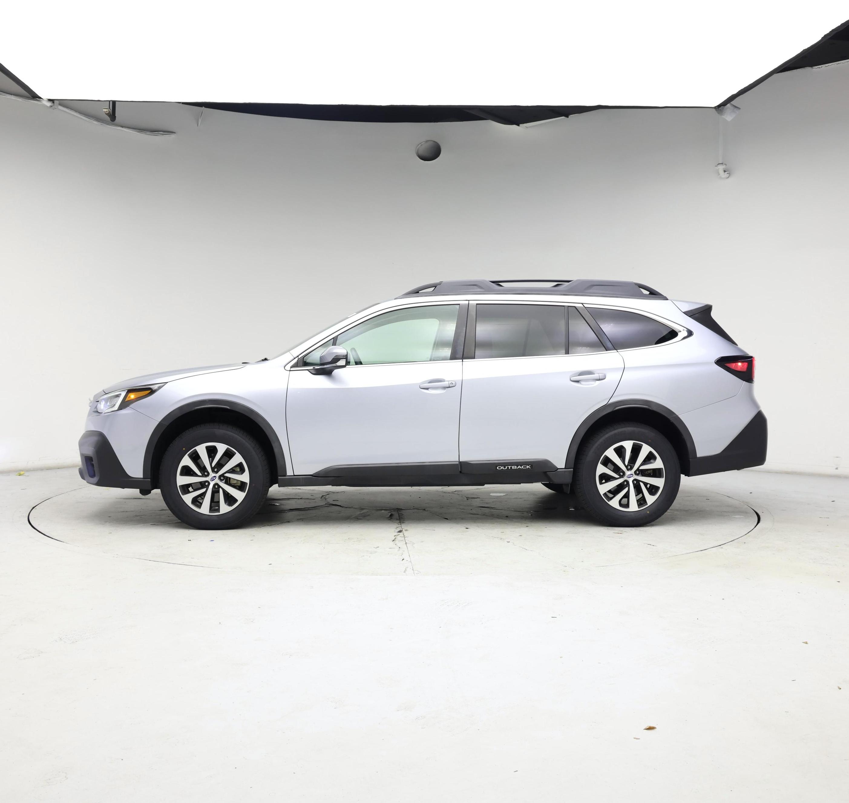 Thumbnail: 2020 Subaru Outback - 3