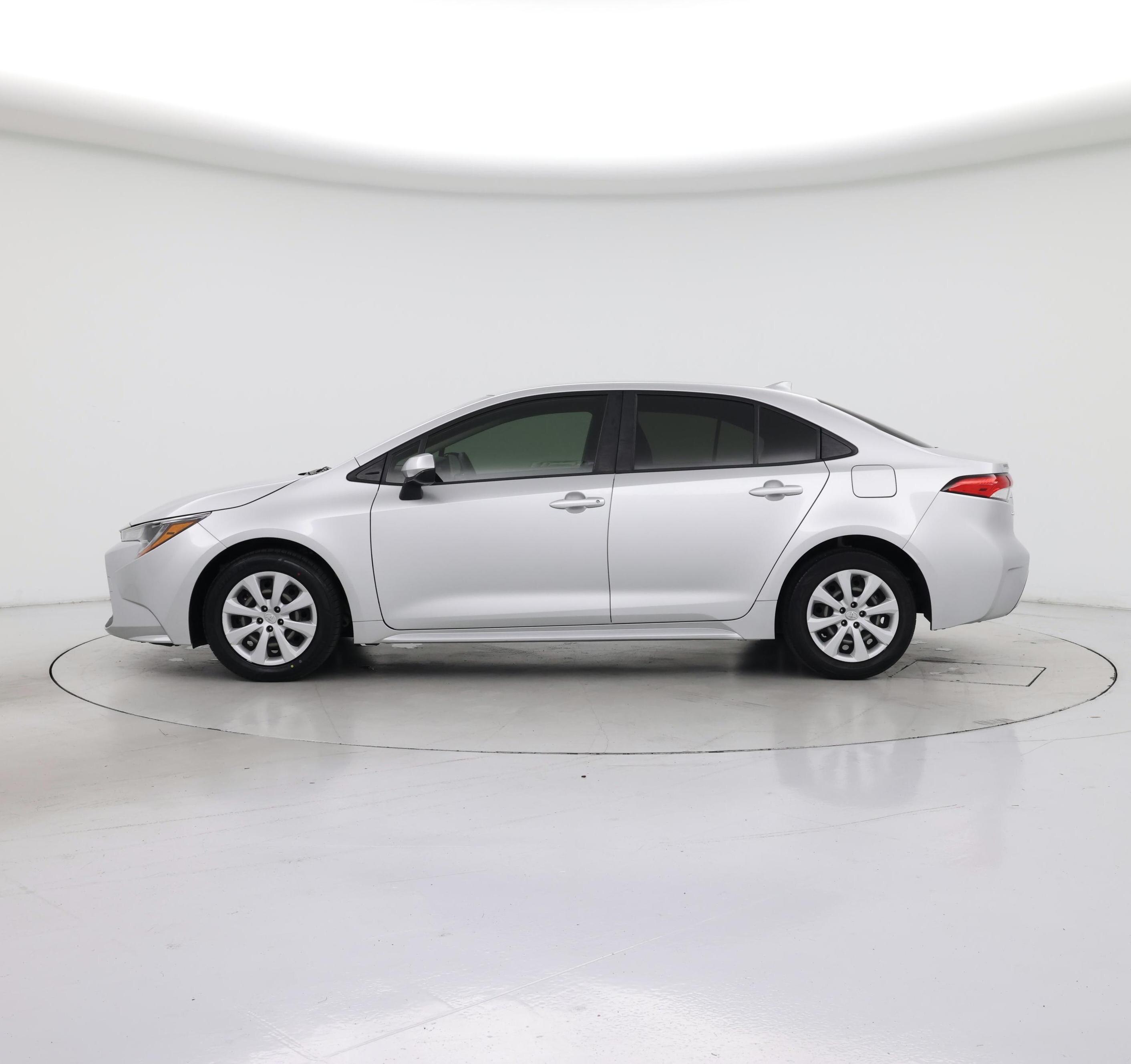 Thumbnail: 2022 Toyota Corolla - 3