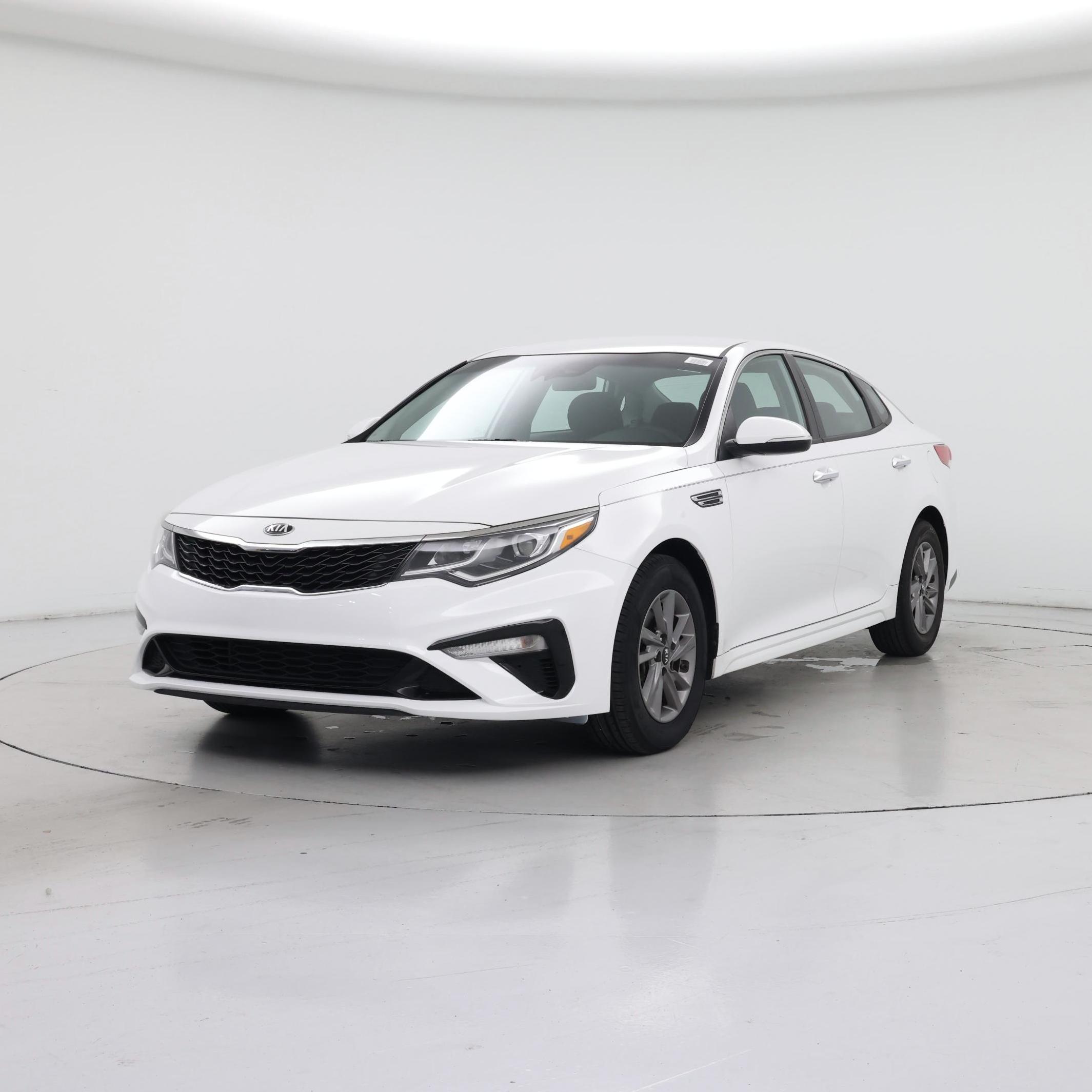 Thumbnail: 2020 Kia Optima - 4