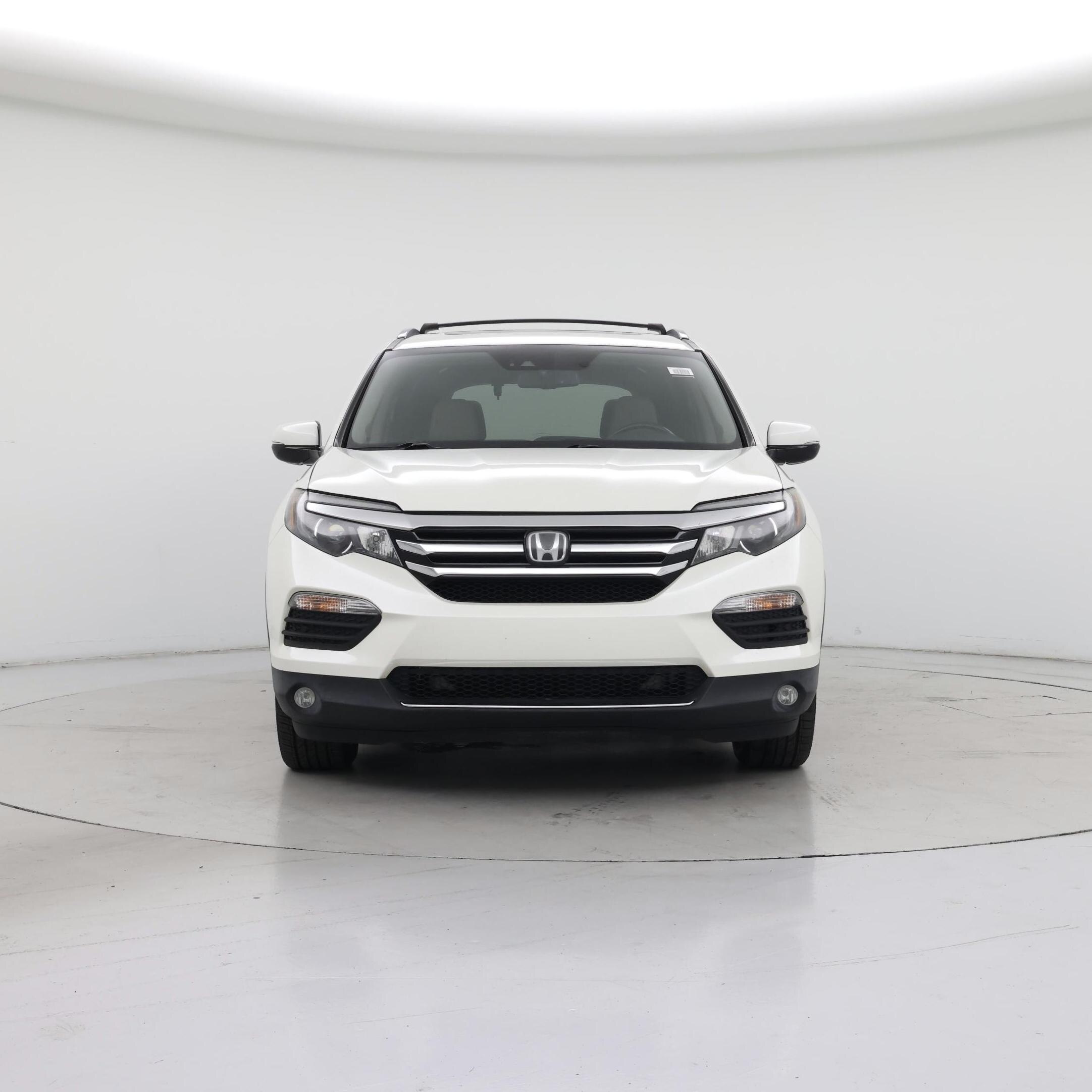 Thumbnail: 2017 Honda Pilot - 5