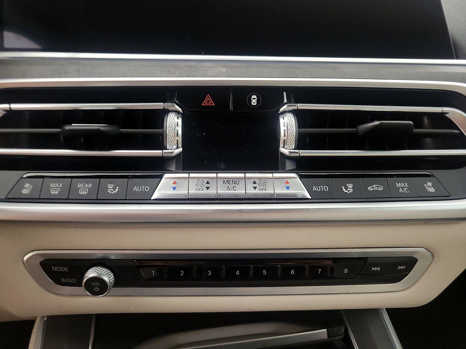 Thumbnail: 2021 BMW X5 - 16