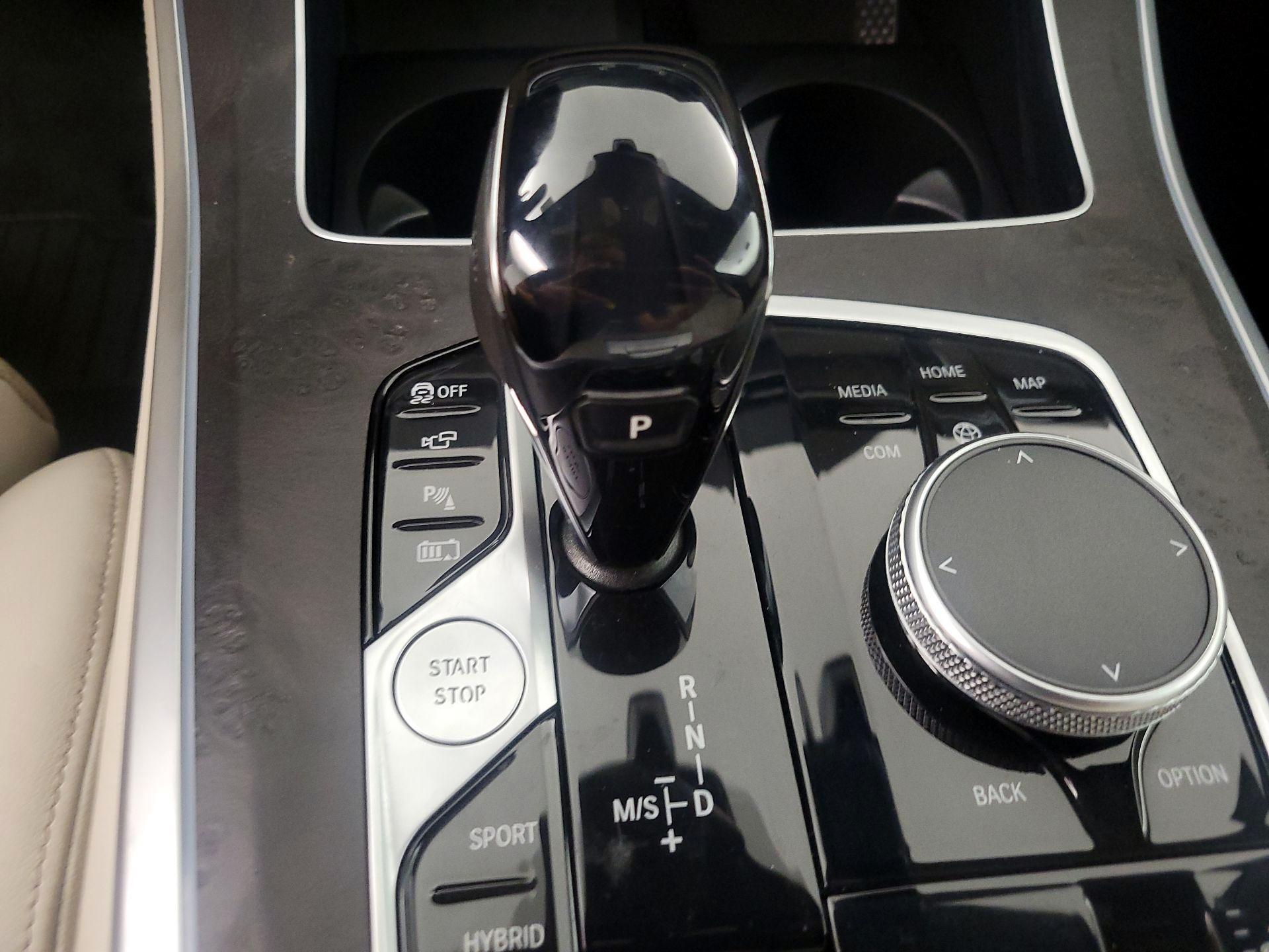 Thumbnail: 2021 BMW X5 - 17