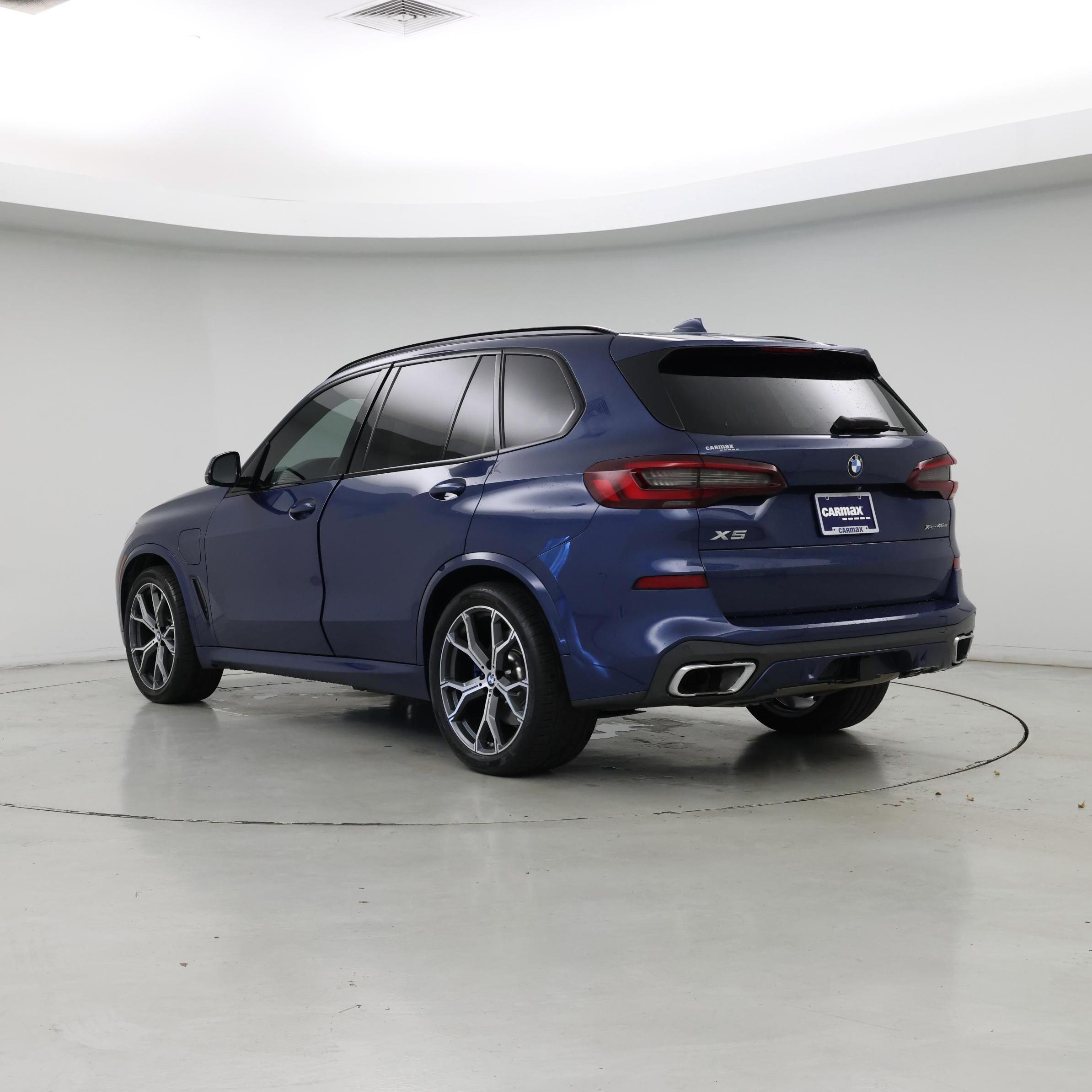 Thumbnail: 2021 BMW X5 - 2