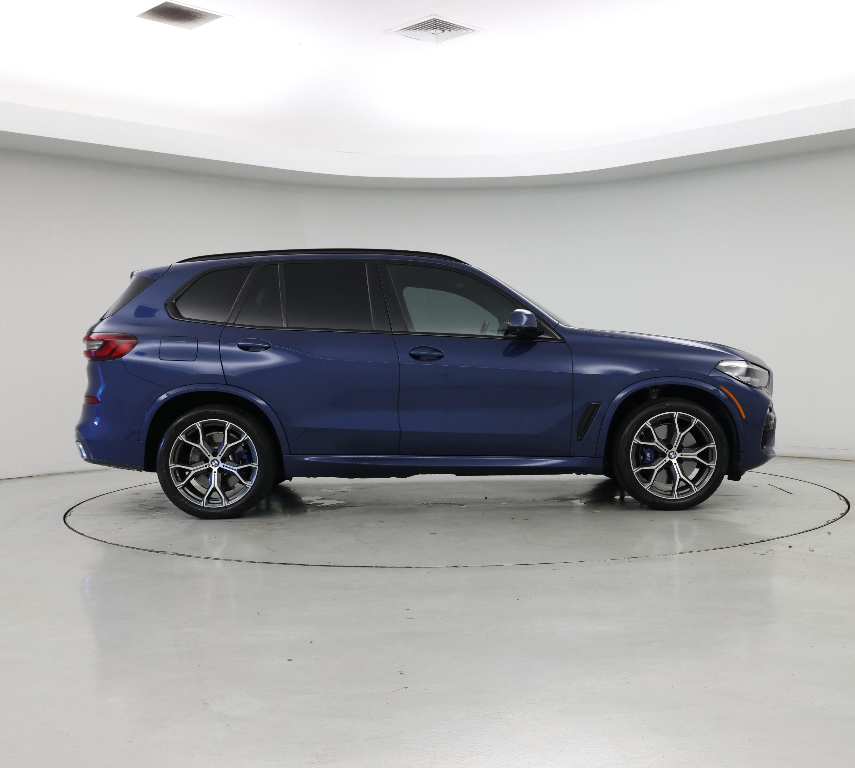 Thumbnail: 2021 BMW X5 - 7