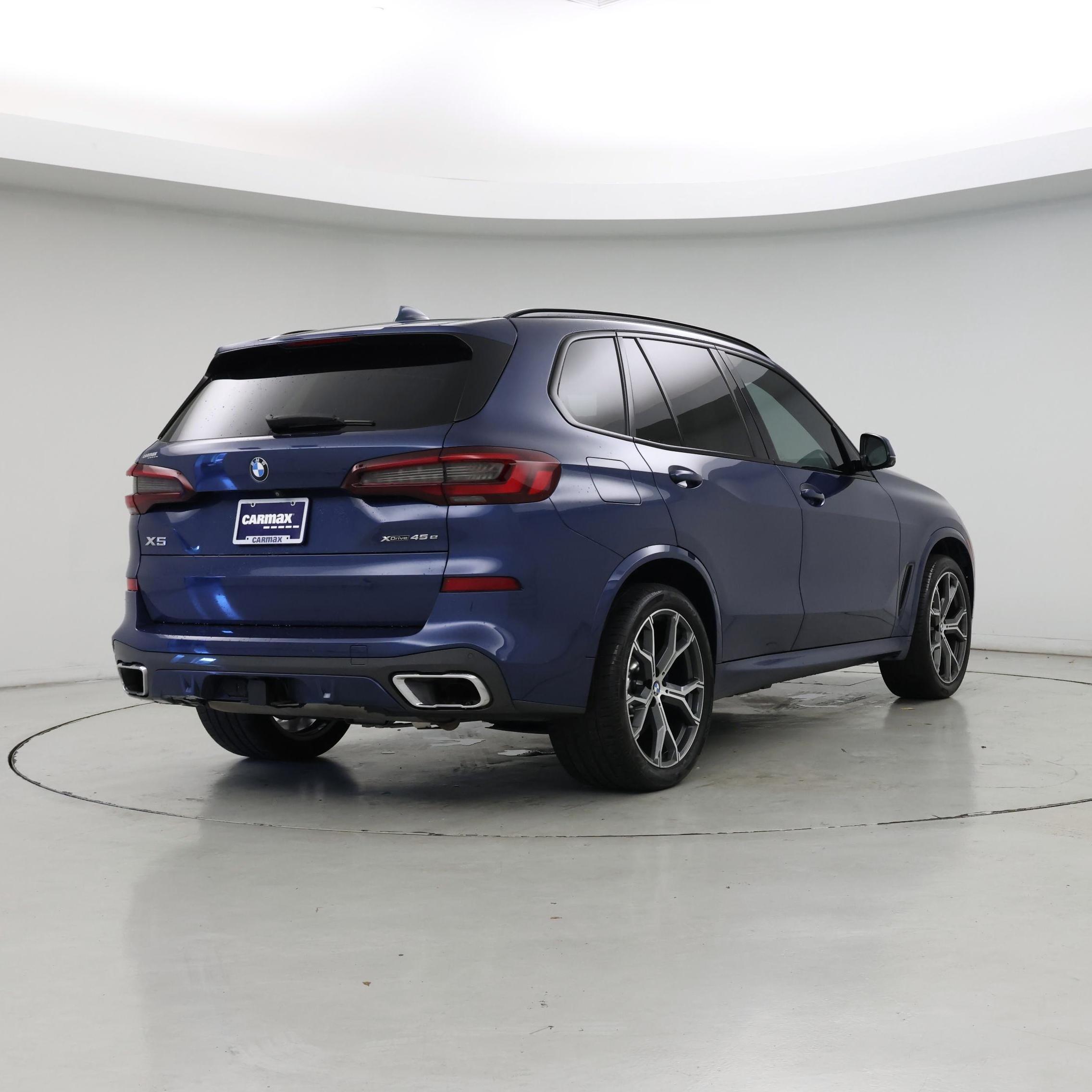 Thumbnail: 2021 BMW X5 - 8