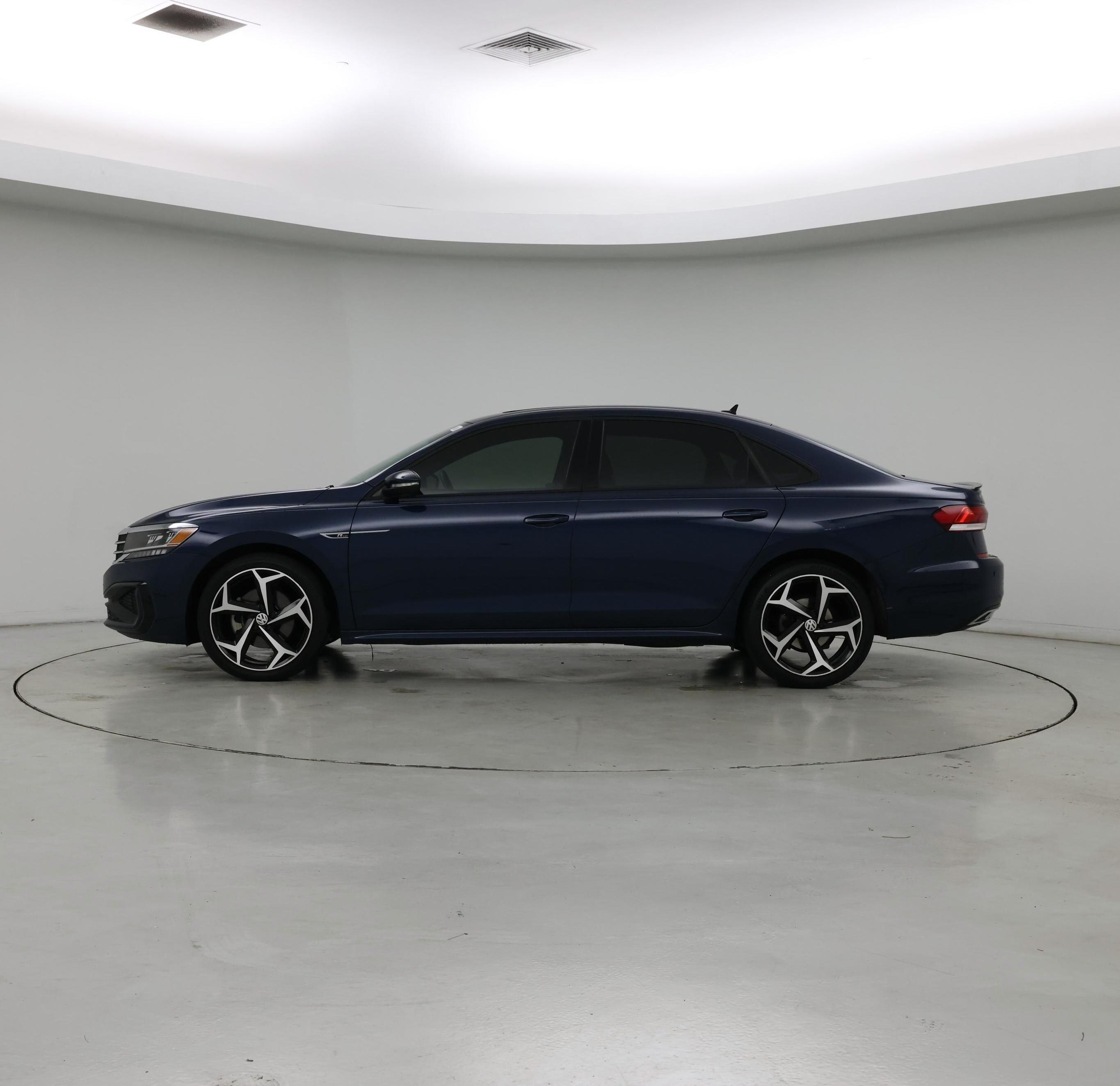 Thumbnail: 2021 Volkswagen Passat - 3
