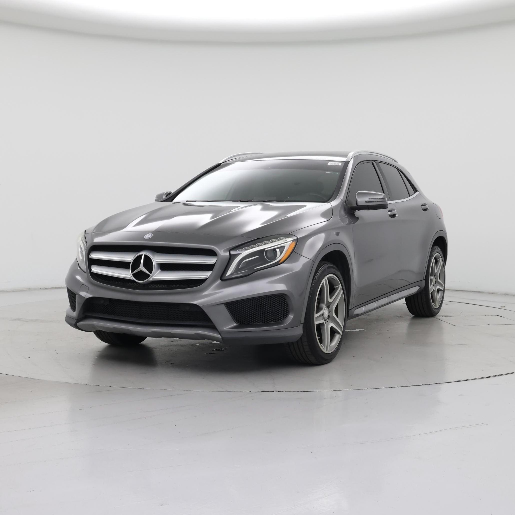 Thumbnail: 2015 Mercedes-Benz GLA - 4