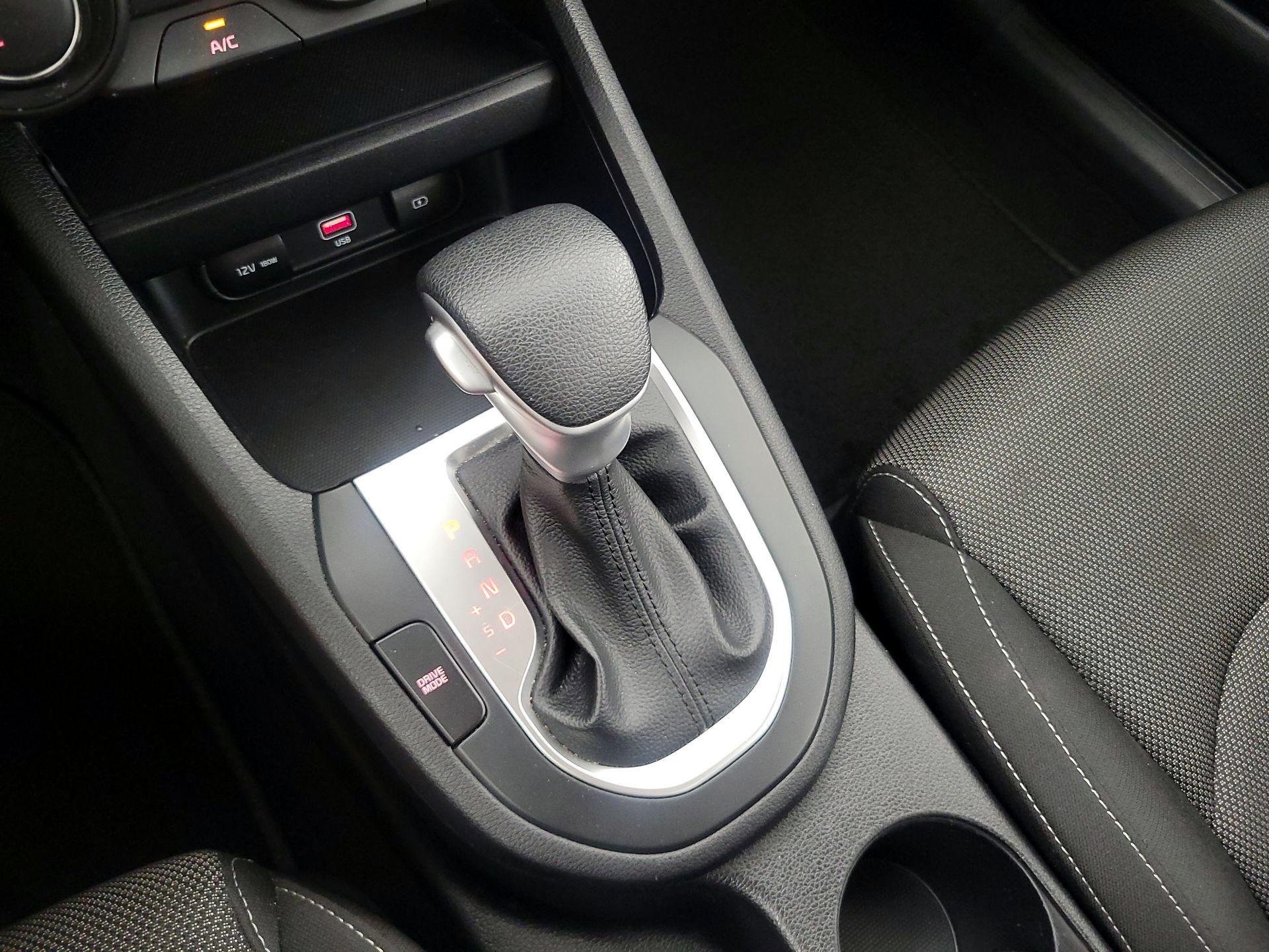 Thumbnail: 2024 Kia Forte - 17