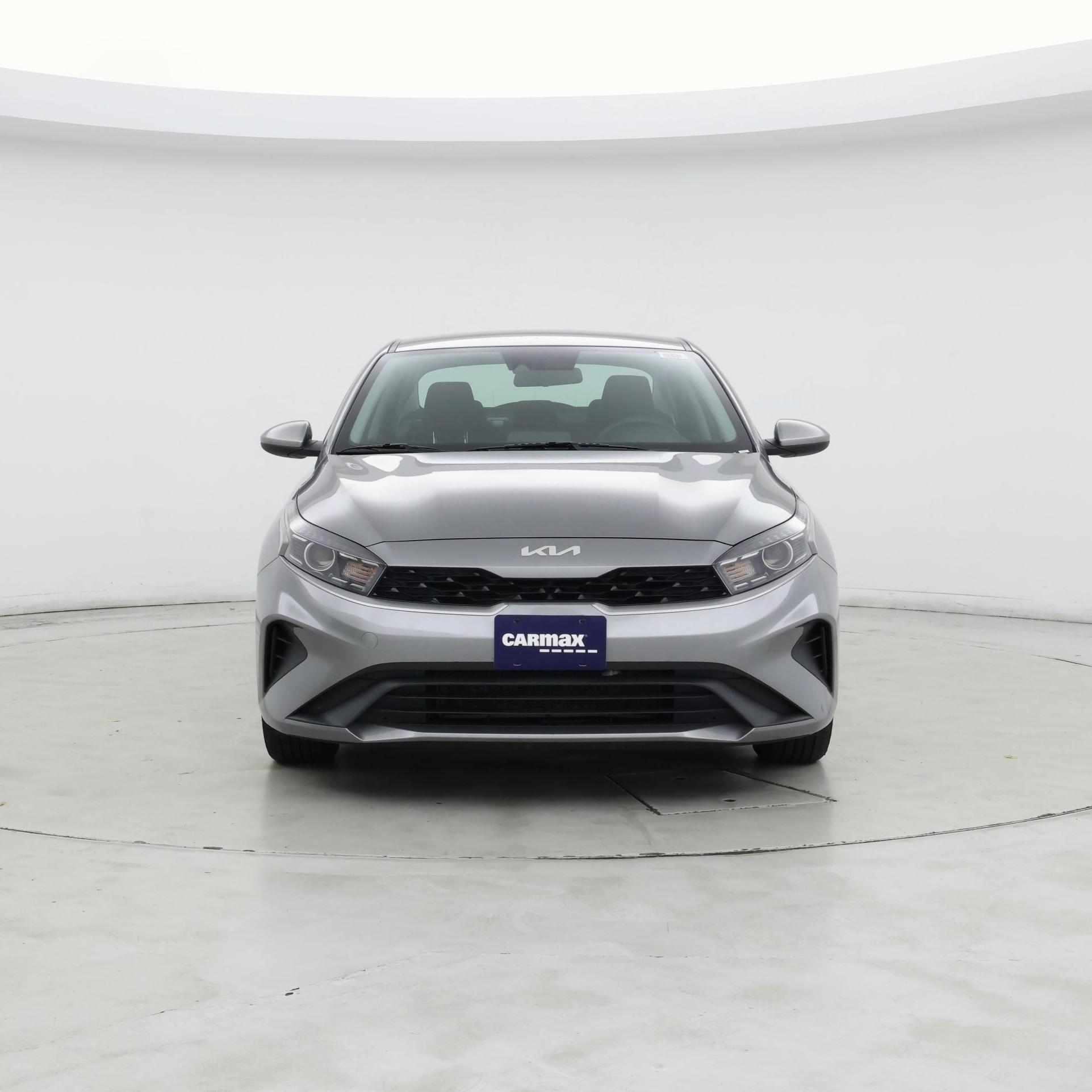 Thumbnail: 2024 Kia Forte - 5