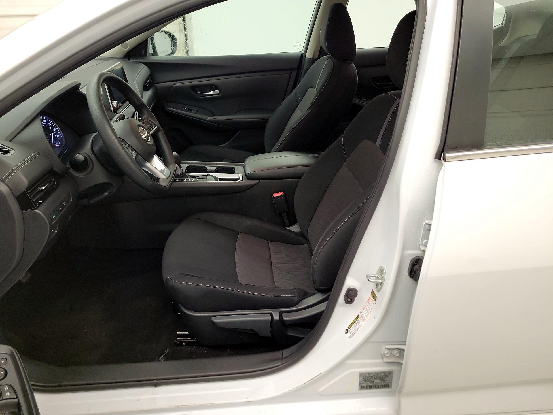 Thumbnail: 2024 Nissan Sentra - 11