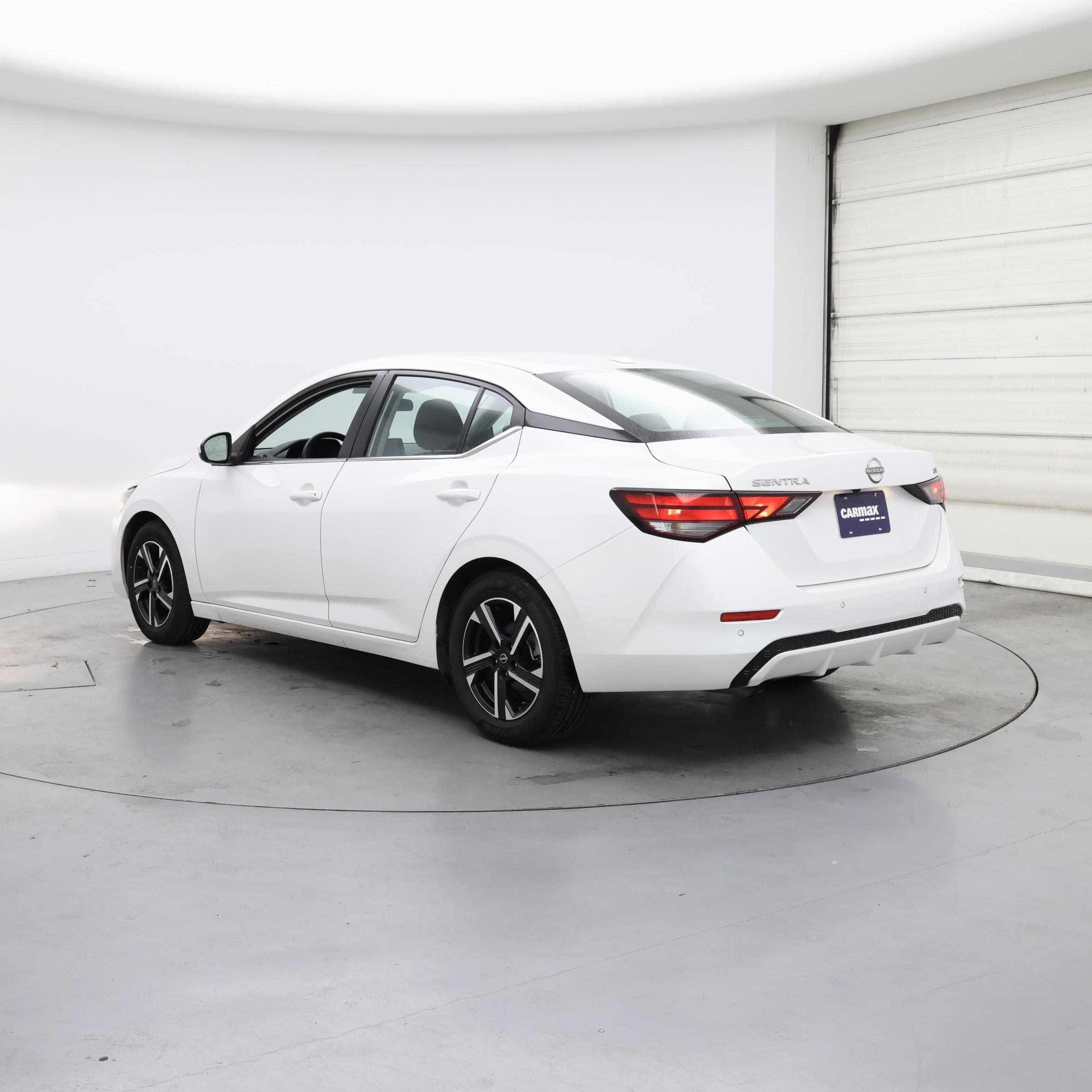 Thumbnail: 2024 Nissan Sentra - 2