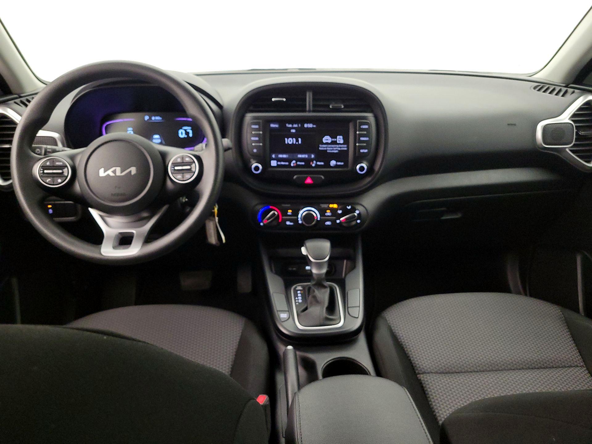 Thumbnail: 2023 Kia Soul - 9