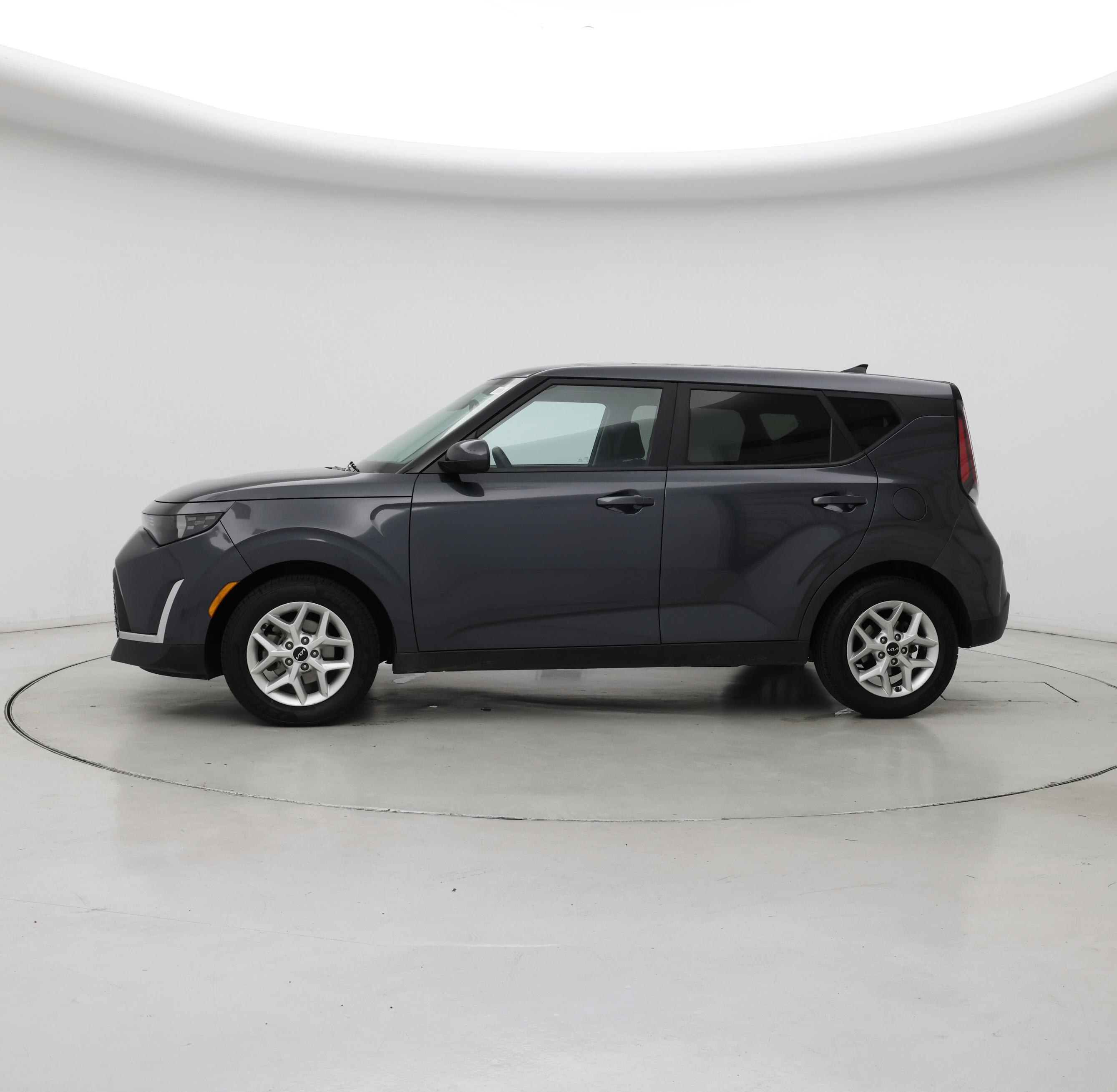 Thumbnail: 2023 Kia Soul - 3