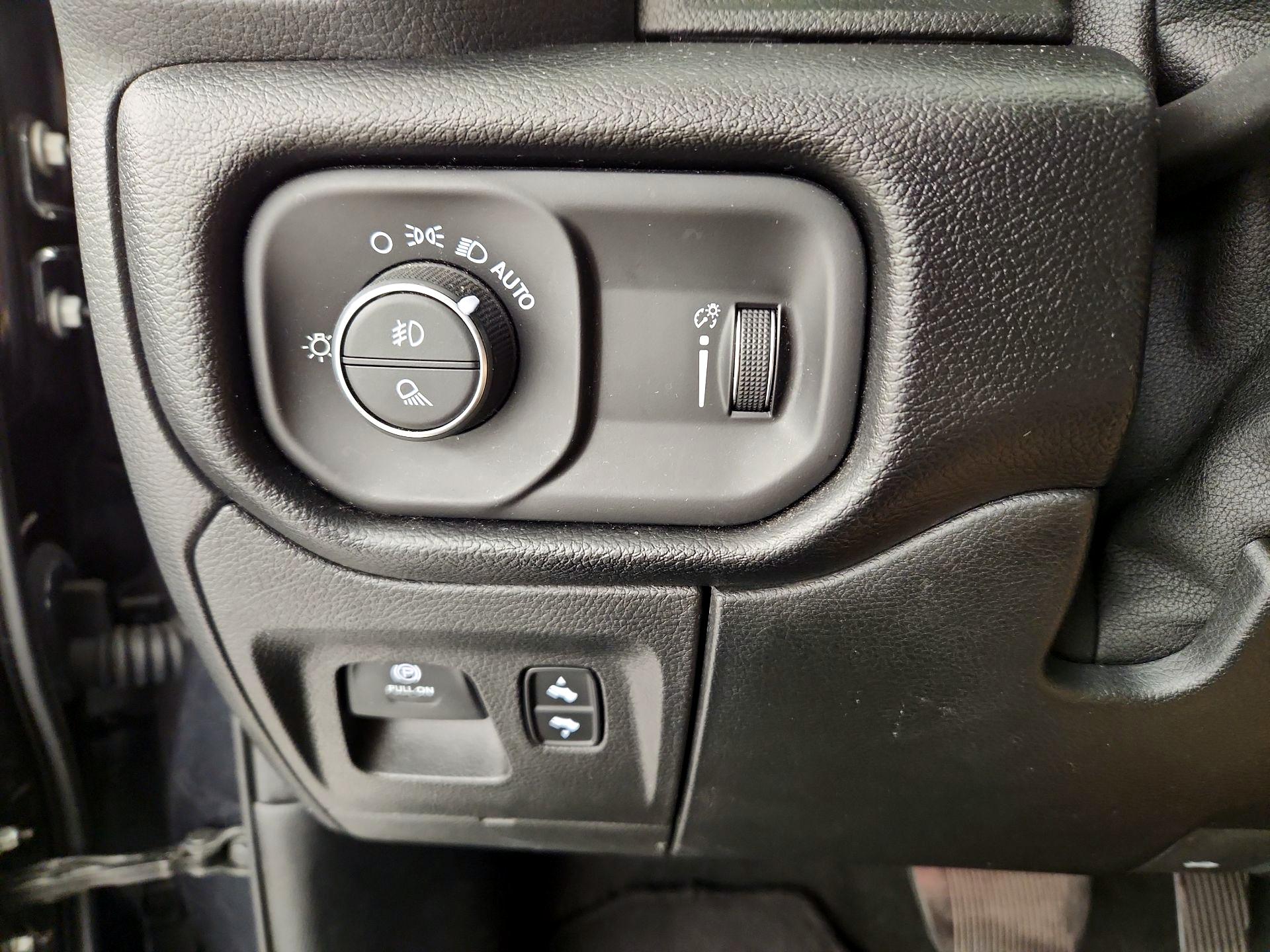 Thumbnail: 2020 RAM 1500 - 13