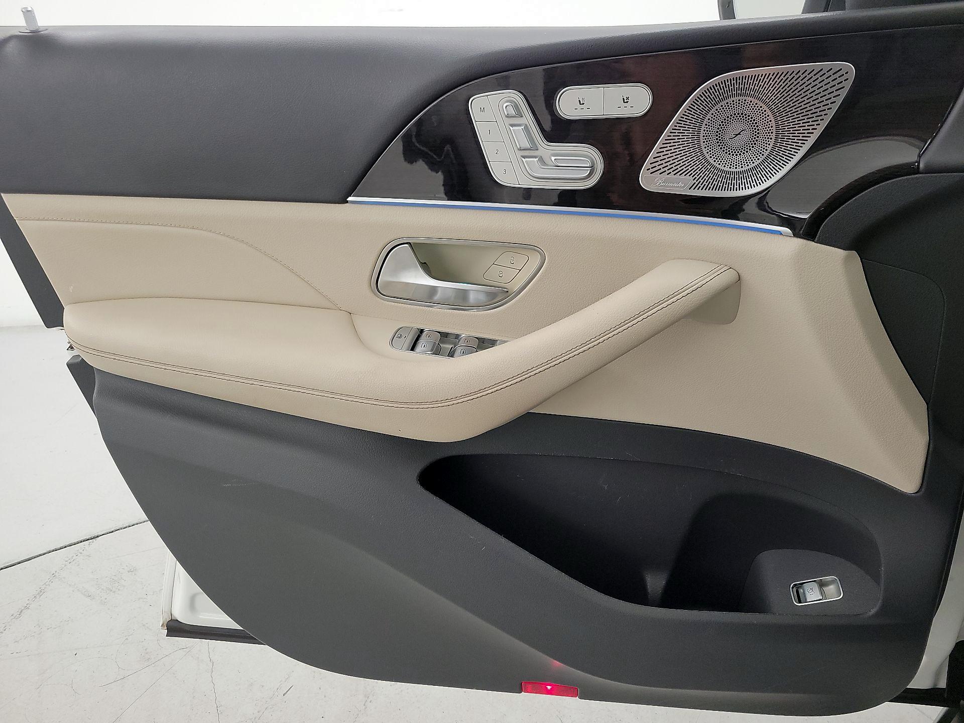 Thumbnail: 2020 Mercedes-Benz GLE - 12