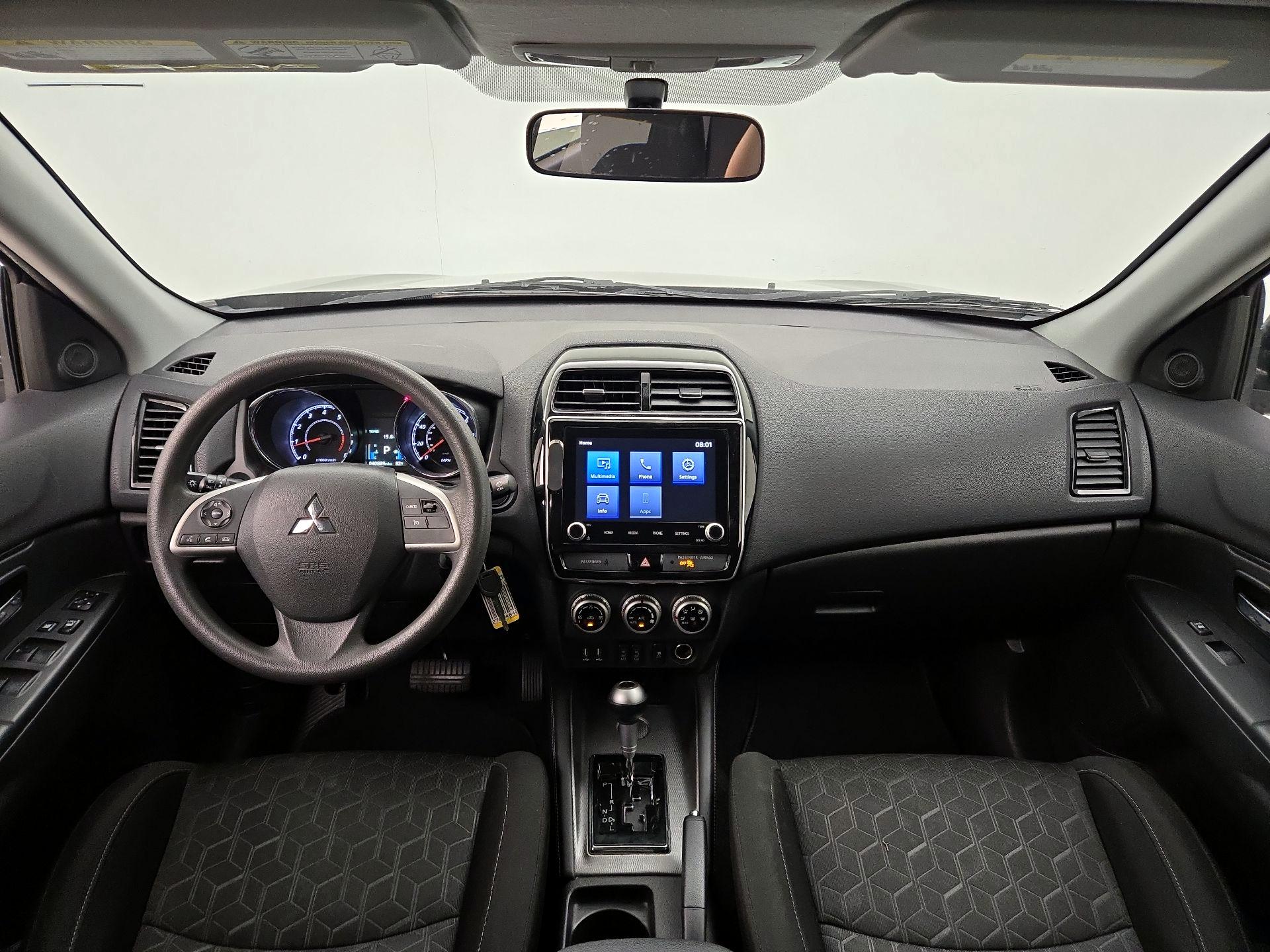 Thumbnail: 2020 Mitsubishi Outlander Sport - 9