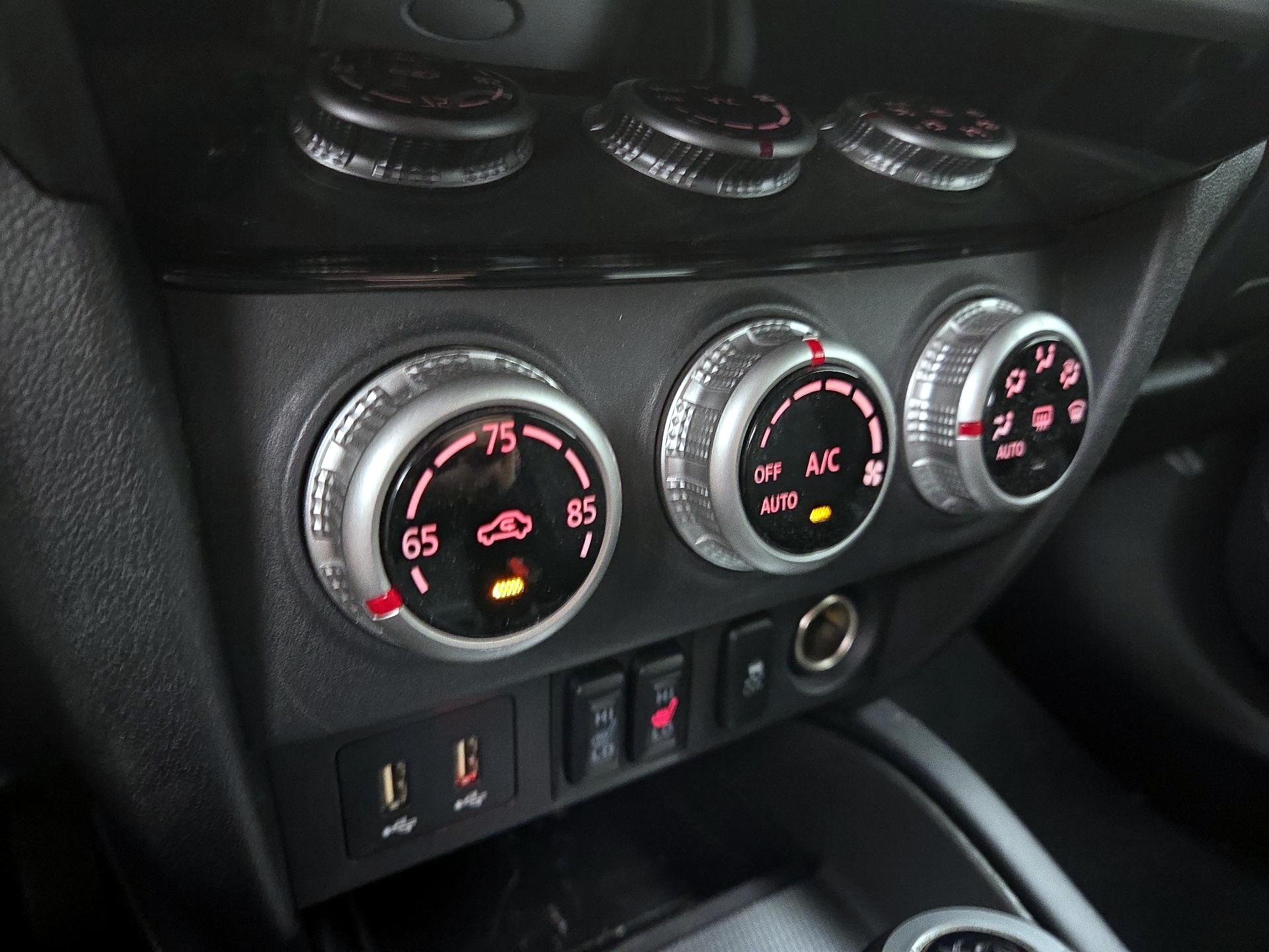 Thumbnail: 2020 Mitsubishi Outlander Sport - 15