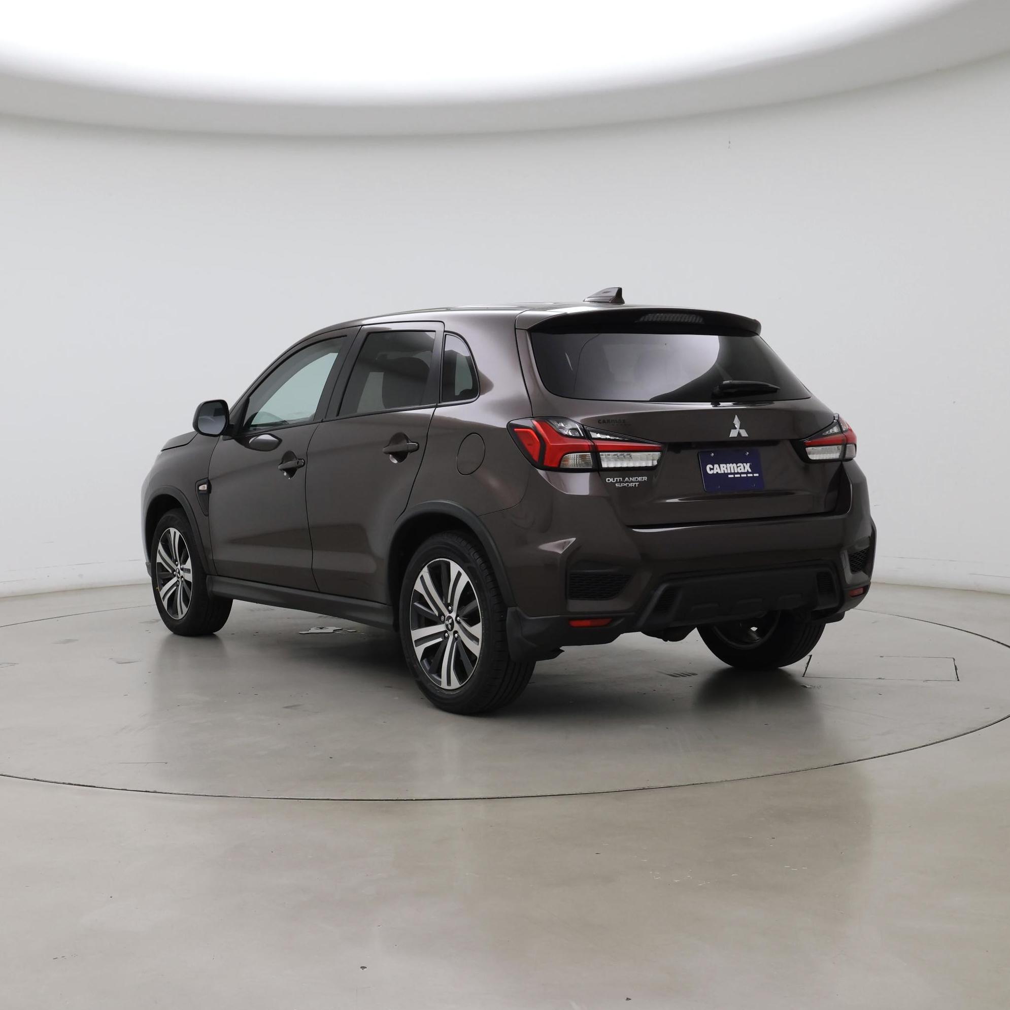 Thumbnail: 2020 Mitsubishi Outlander Sport - 2