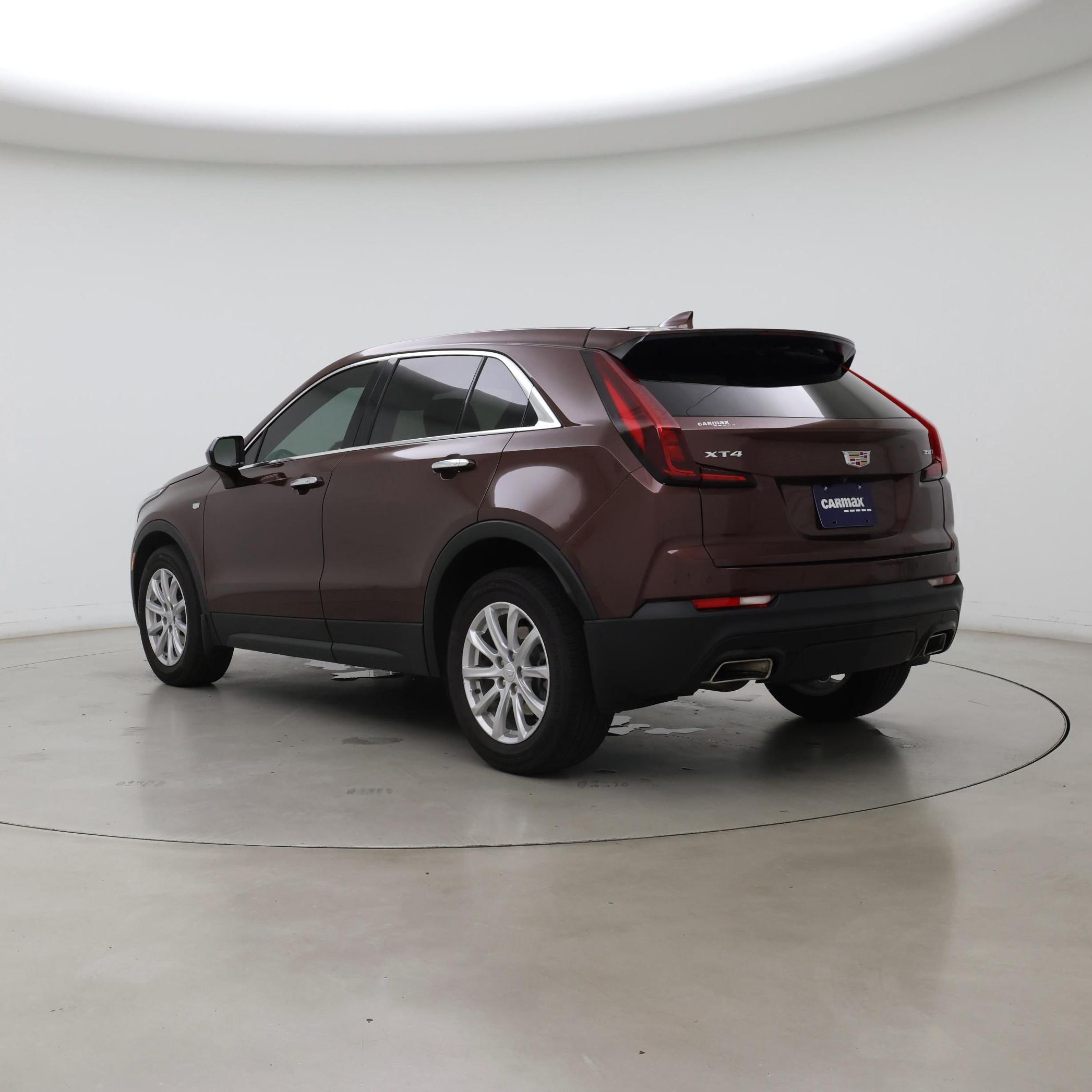 Thumbnail: 2022 Cadillac XT4 - 2